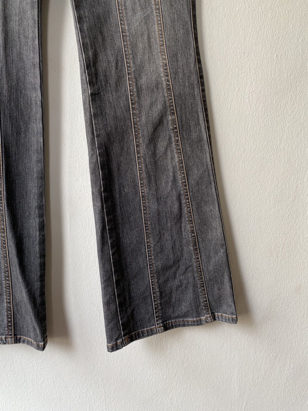 If Six Was Nine × Japanese Brand × Tornado Mart Japanese Brand Carouge Excellent Spiral Cut Flare Denim Size US 27 - 7 Thumbnail