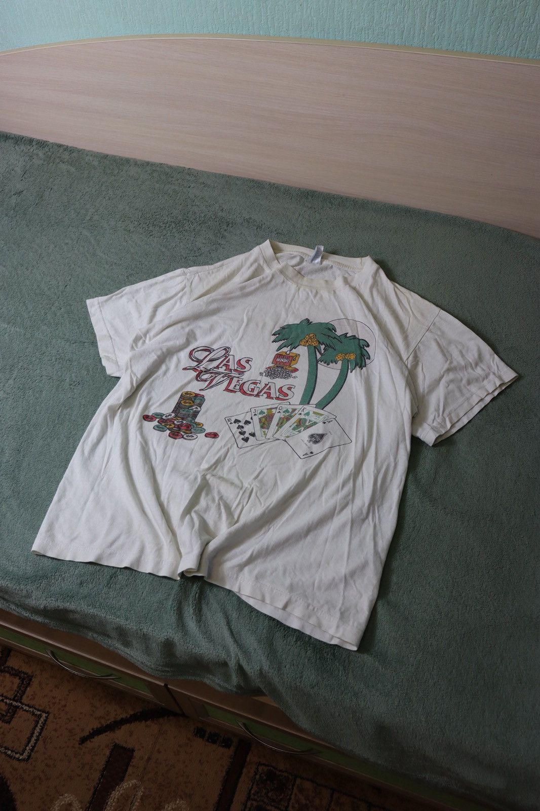 Vintage Las Vegas Casino K Young INC. Graphic Tee Vintage Streetwear Size US L / EU 52-54 / 3 - 1 Thumbnail