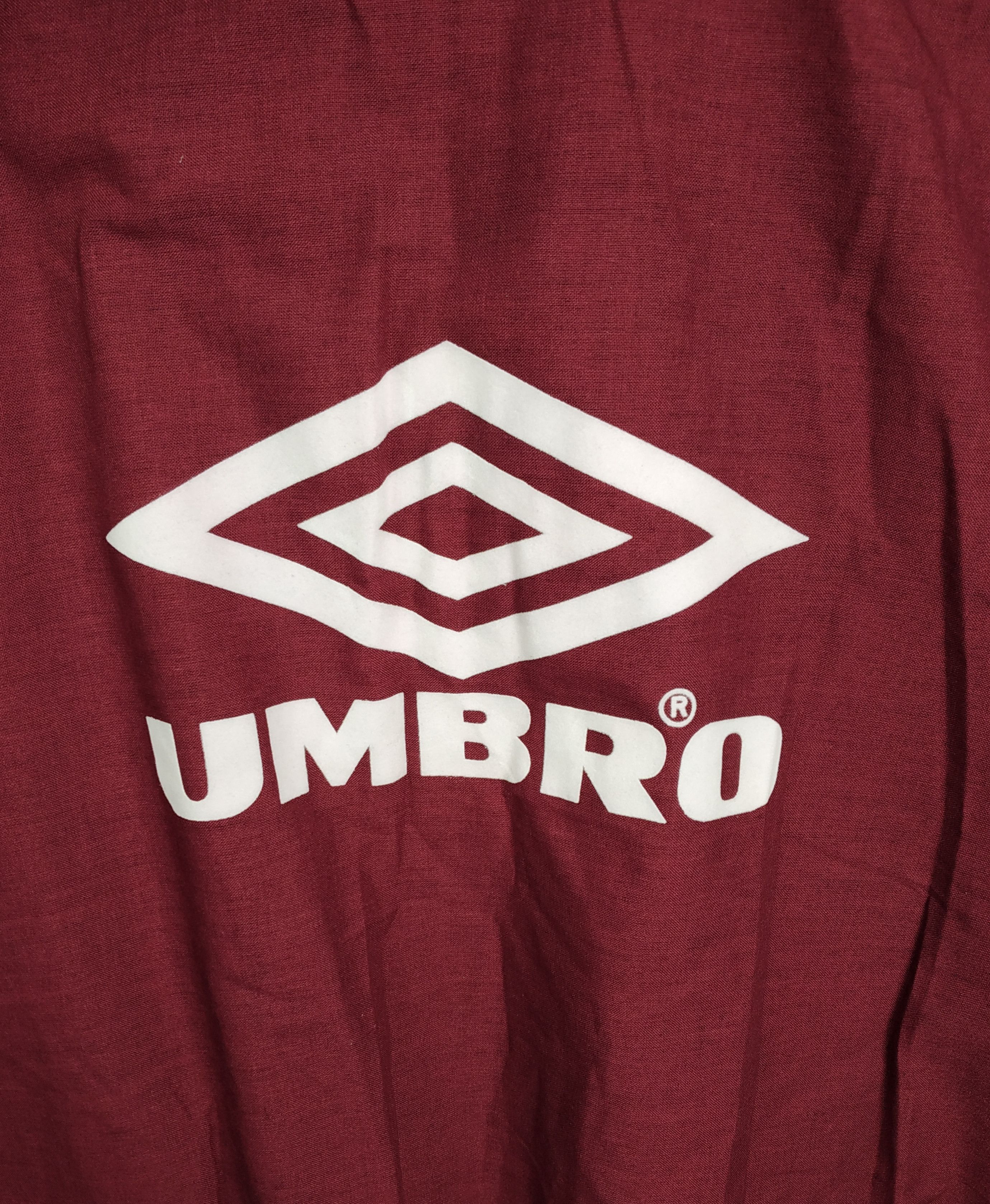 Umbro Vintage 90s UMBRO Oasis Football Pro Training Sweatshirt Size US L / EU 52-54 / 3 - 11 Thumbnail