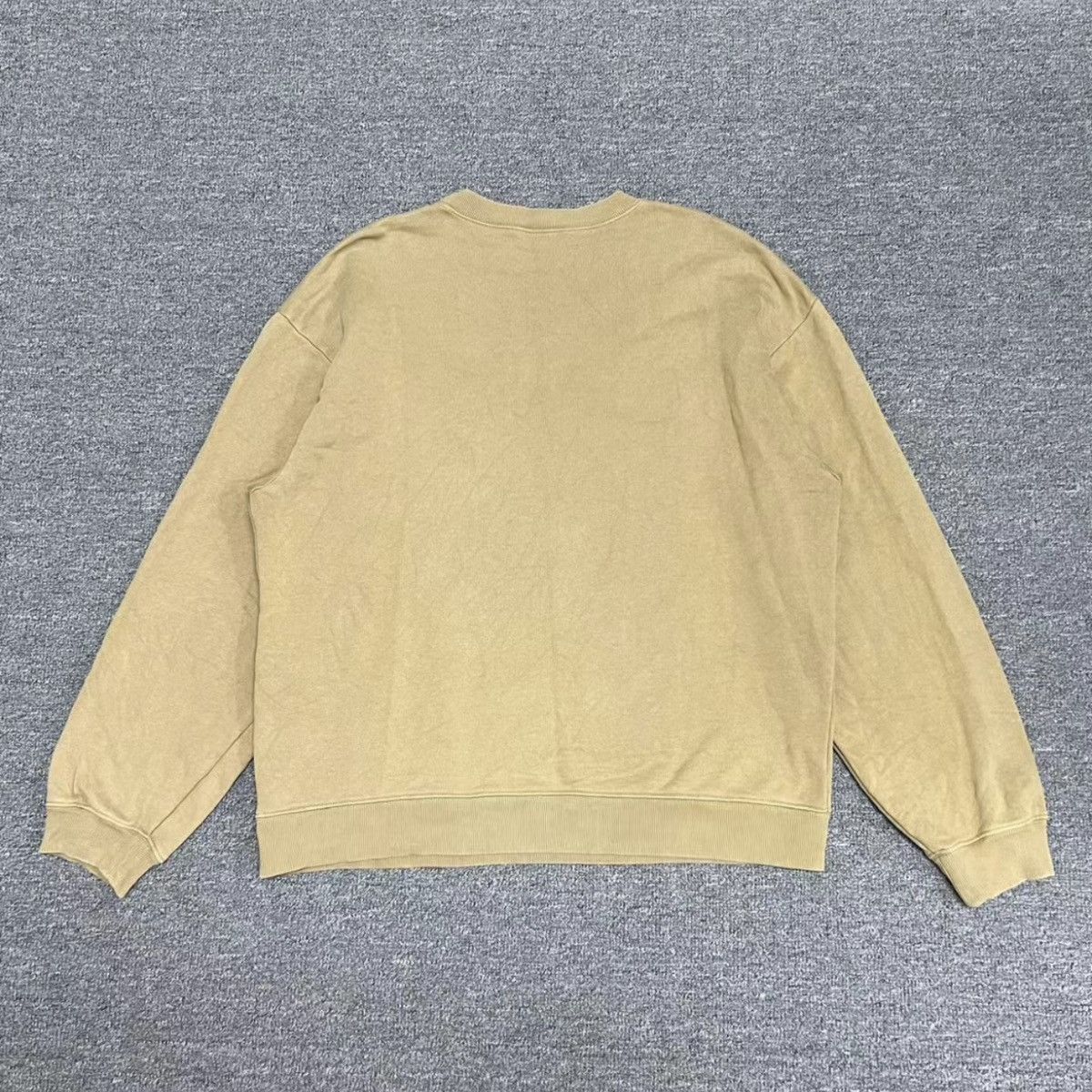 Balenciaga Balenciaga 2019 crewneck sweatshirt size XL Size US XL / EU 56 / 4 - 2 Thumbnail