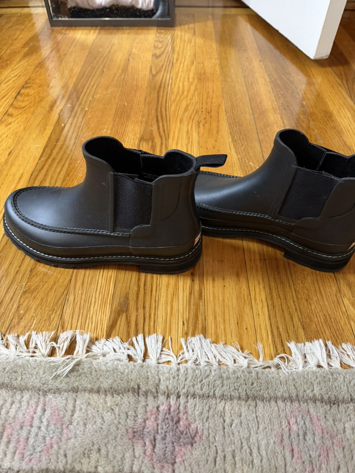 Hunter Black rubber hunter chelsea boot Size US 9 / EU 42 - 3 Thumbnail