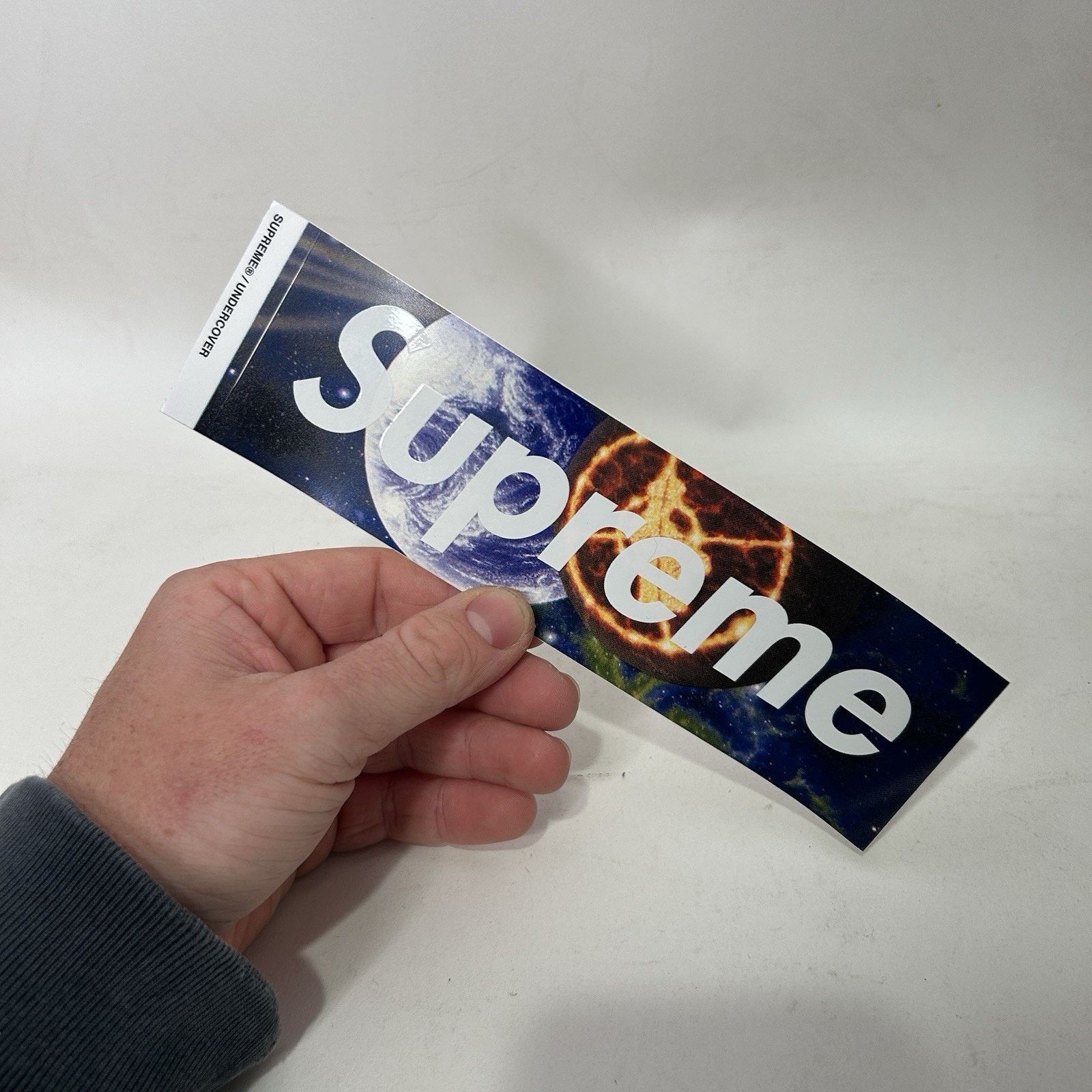 小物 Supreme 08ss Sean Cliver Box Sticker Supreme Sean Cliver Halloween Box Logo Sticker *Rare