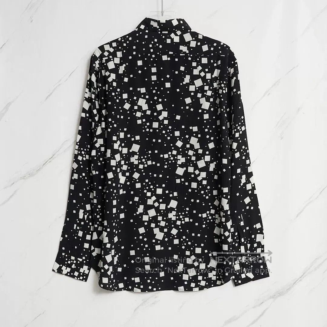 Saint Laurent Paris Saint Laurent Men's Square Collar Shirt. Size US XS / EU 42 / 0 - 3 Thumbnail