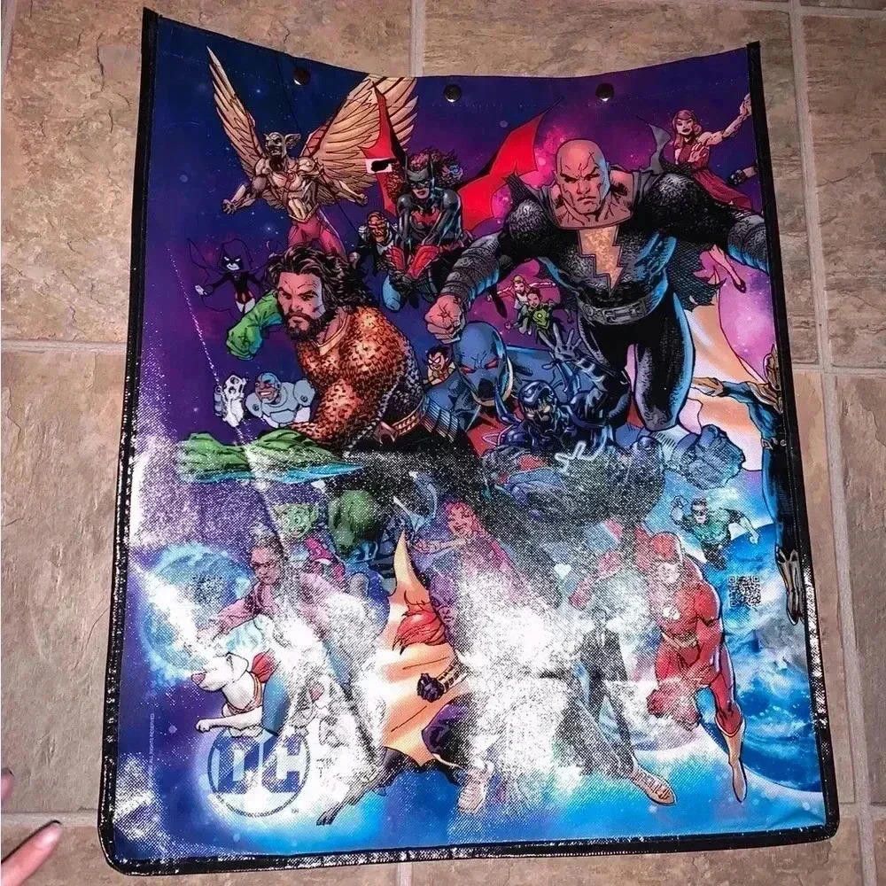 DC Comics DC Comics 2022 Comic Con Tote Bag - Limited Edition Size ONE SIZE - 2 Thumbnail