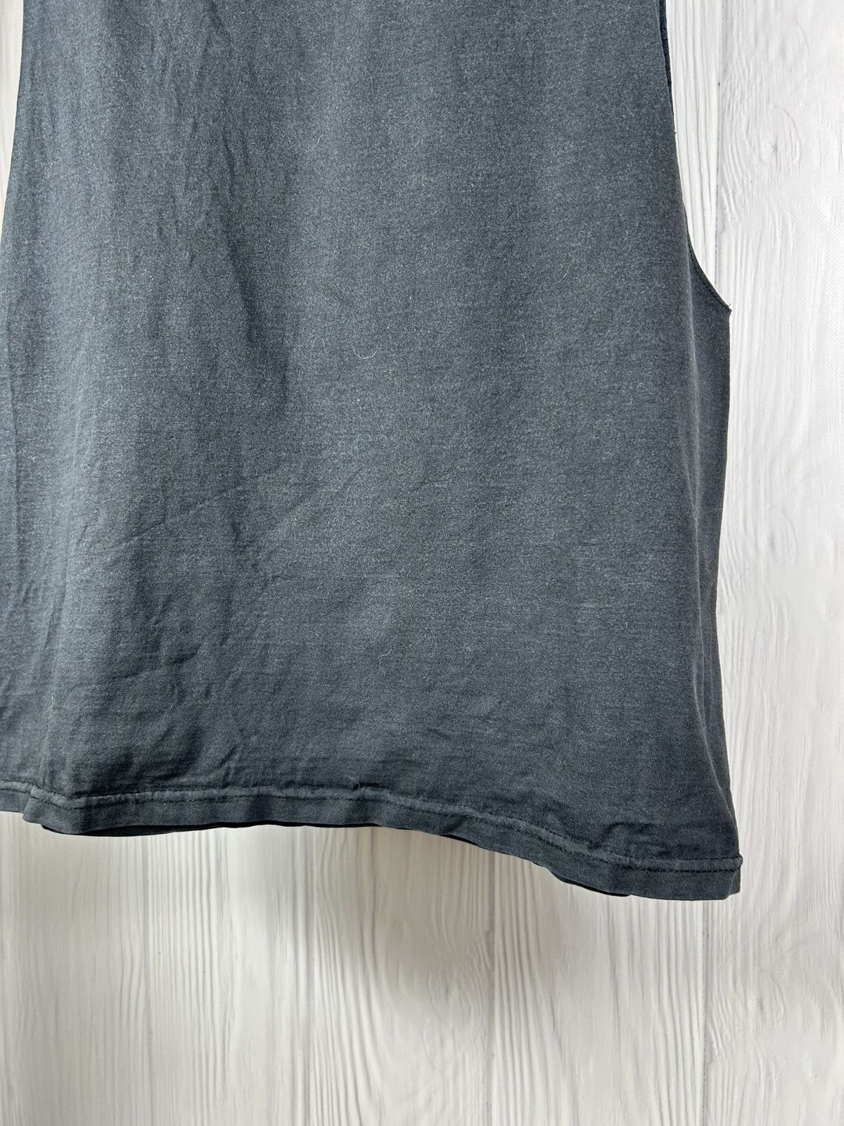 Band Tees Vintage Rammstein Rosenrot Album T-Shirt Tank Top Size M Size US M / EU 48-50 / 2 - 11 Thumbnail