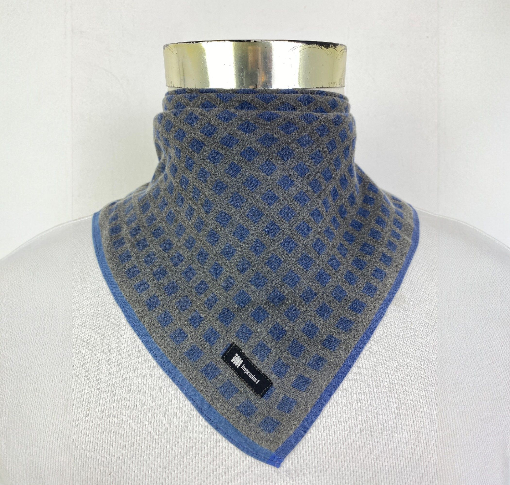 Issey Miyake Issey Miyake Handkerchief / Neckerchief / Bandana HKC1021 Size ONE SIZE - 1 Thumbnail