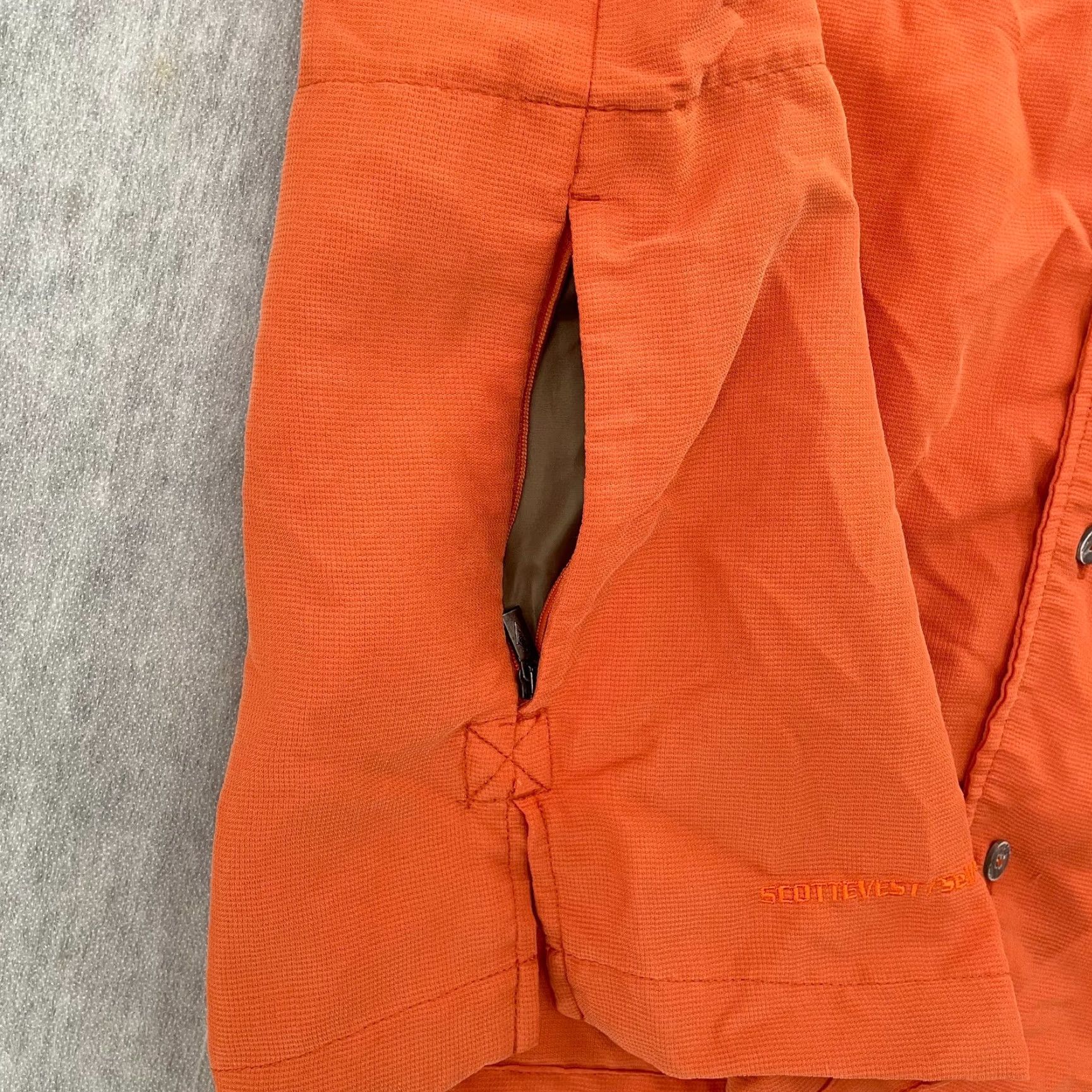 Vintage SCOTTeVEST Shirt Adult 2XL Orange Travel Hidden Pockets Button-Up Collared Men XX-Large Casual, Workwear, Outdoor 90s Theme N/A Size US XXL / EU 58 / 5 - 5 Thumbnail
