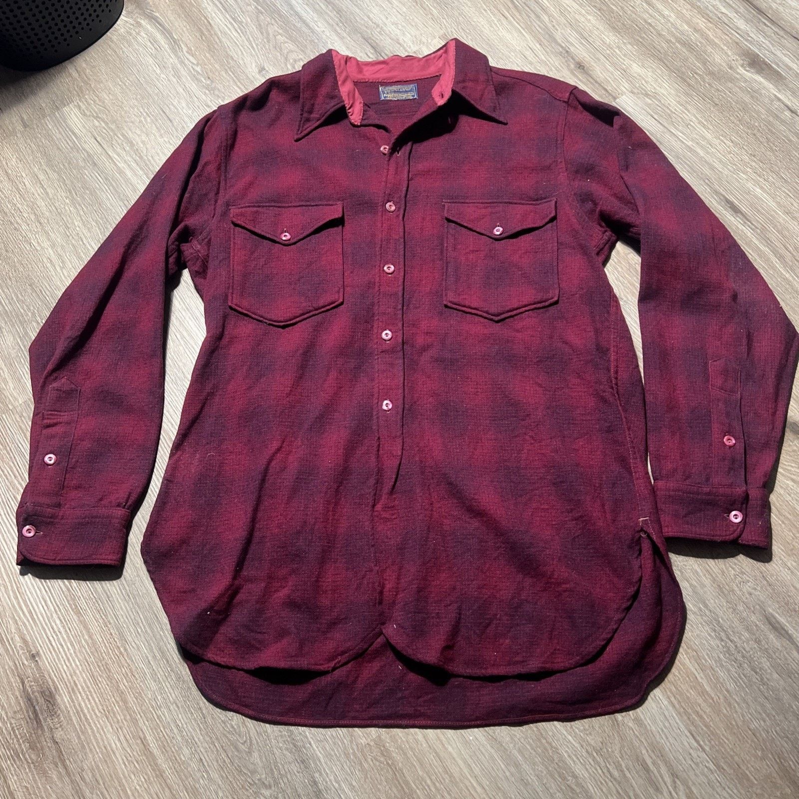 Pendleton Vintage 1920s Pendleton Shadow Plaid Wool Flannel Shirt Size US L / EU 52-54 / 3 - 1 Thumbnail