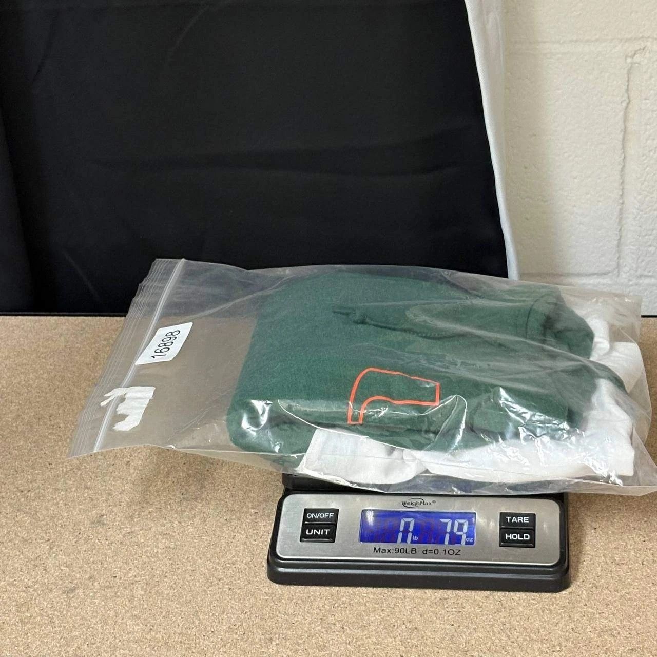 Other Miami Hurricanes Hoodie Men Fanatics Pullover Long Sleeve M Size US M / EU 48-50 / 2 - 7 Thumbnail