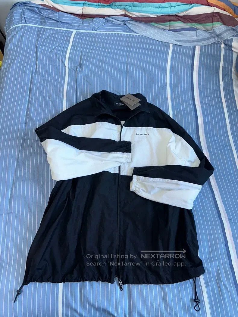 Balenciaga Balenciaga Black and White Barrage Patchwork Windbreaker S Size US S / EU 44-46 / 1 - 3 Thumbnail