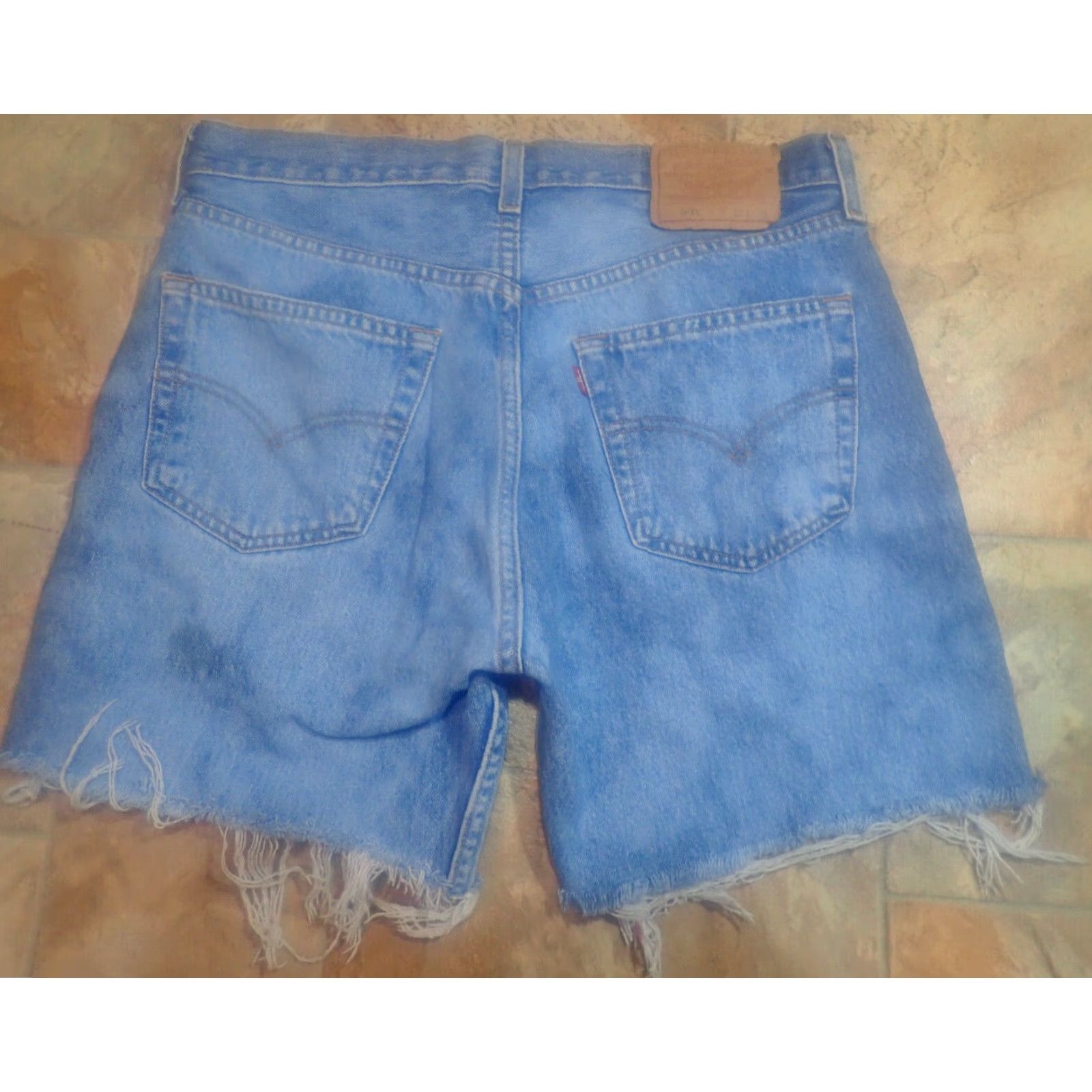 Denime VINTAGE Levi's Womens 501 Cutoff Shorts Denim 32" Waist 90s Vintage Distressed High Rise American Style Mens Women’s Size 24" / US 00 / IT 34 - 2 Thumbnail