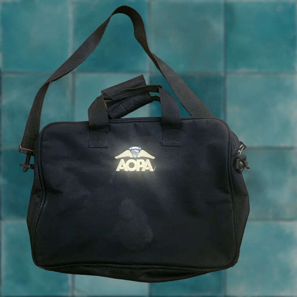Vintage VINTAGE AOPA Messenger Bag Brown Canvas 15 in x 11 in Zip Closure Mens Medium Size ONE SIZE - 1 Thumbnail