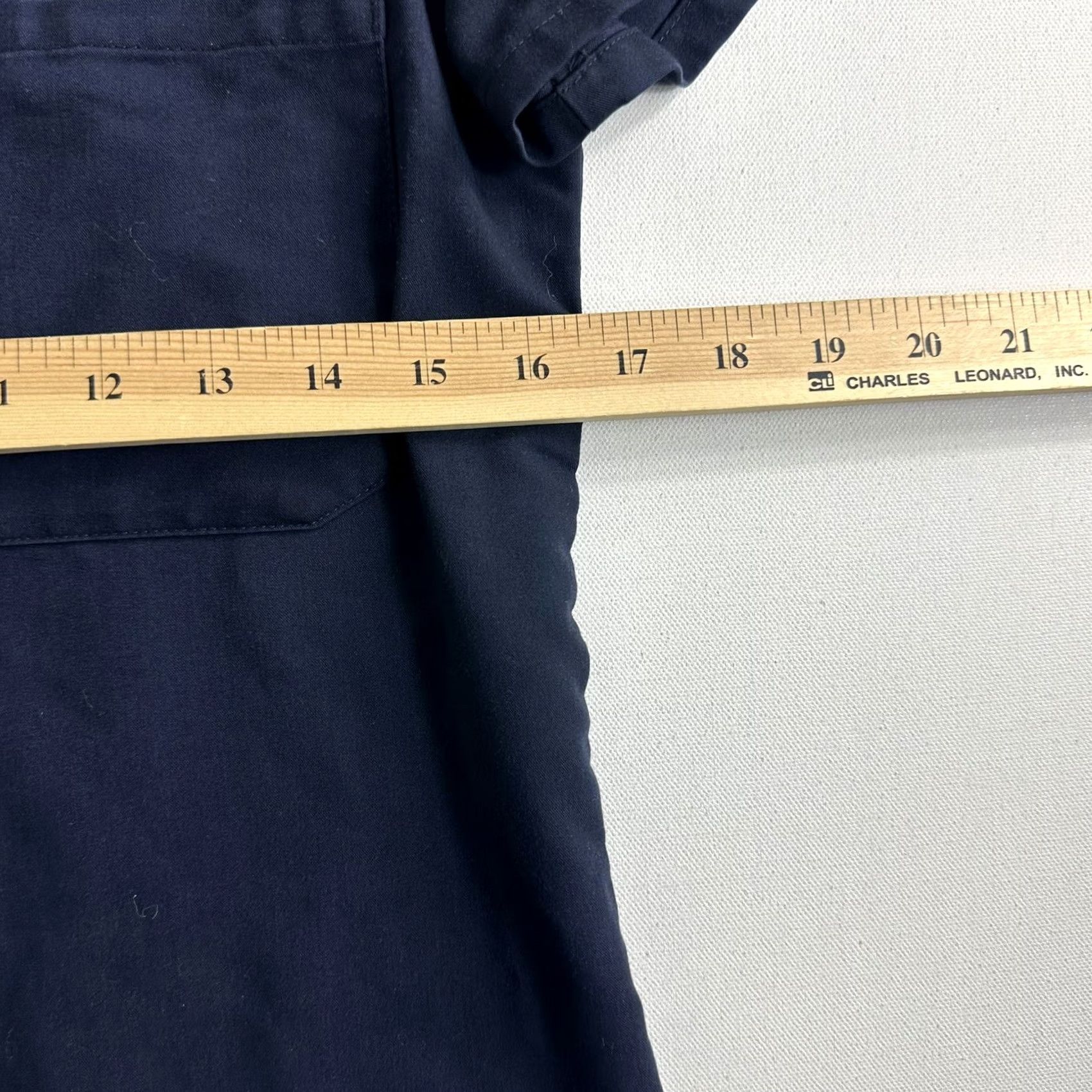Vintage FIGS Scrub Top Shirt Women’s XXS V Neck Blue Technical Collection Blue Size XXS / US 00 / IT 34 - 6 Thumbnail