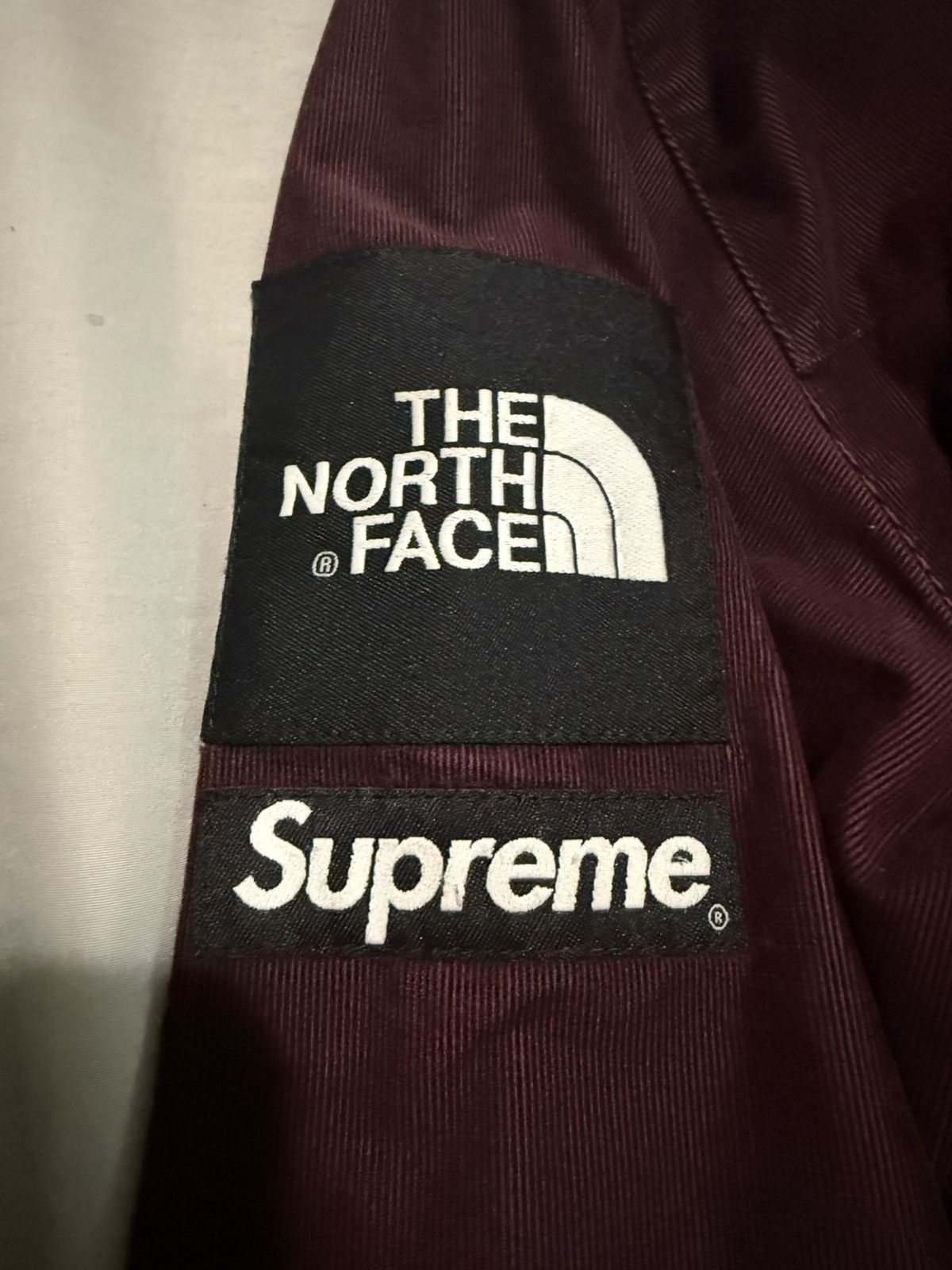 Supreme × The North Face Supreme The North Face Corduroy Mountain Shell Dark Purple M Size US M / EU 48-50 / 2 - 4 Thumbnail