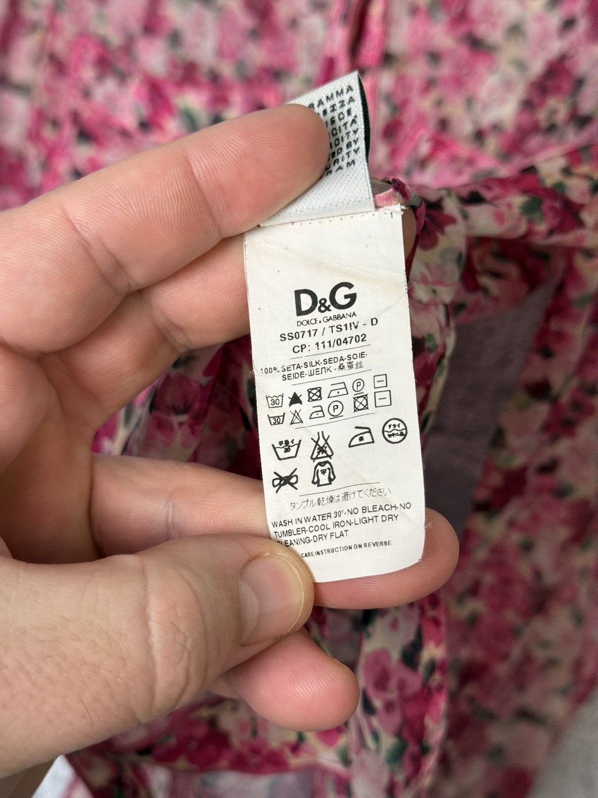 Dolce & Gabbana Dolce & Gabbana Silk Shirt D&G Floral Sheer Button Up Blouse Size XS / US 0-2 / IT 36-38 - 19 Thumbnail