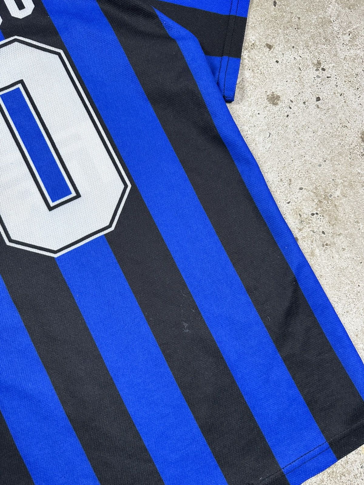 Other Vintage 90s Inter Milan Ronaldo Nazario Home Jersey Size US L / EU 52-54 / 3 - 11 Thumbnail