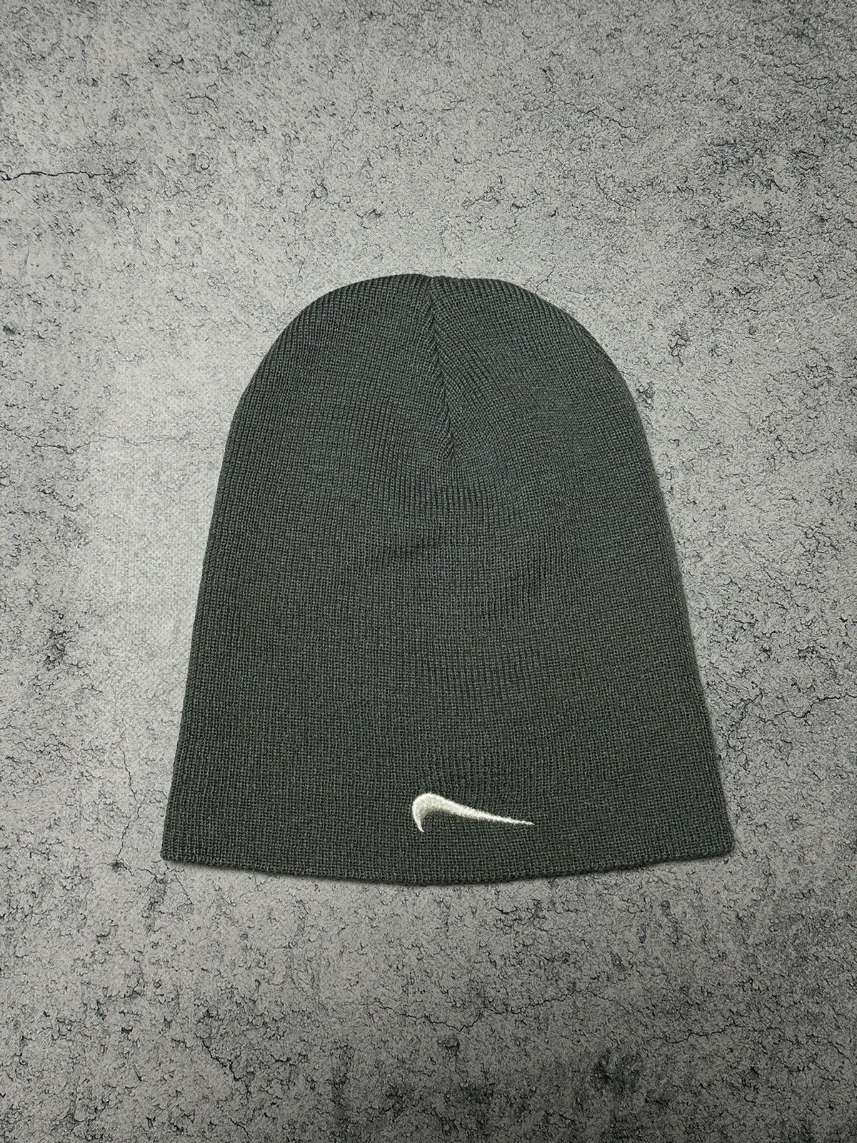 Nike Vintage Nike Beanie Hat Swoosh Logo Size ONE SIZE - 6 Thumbnail