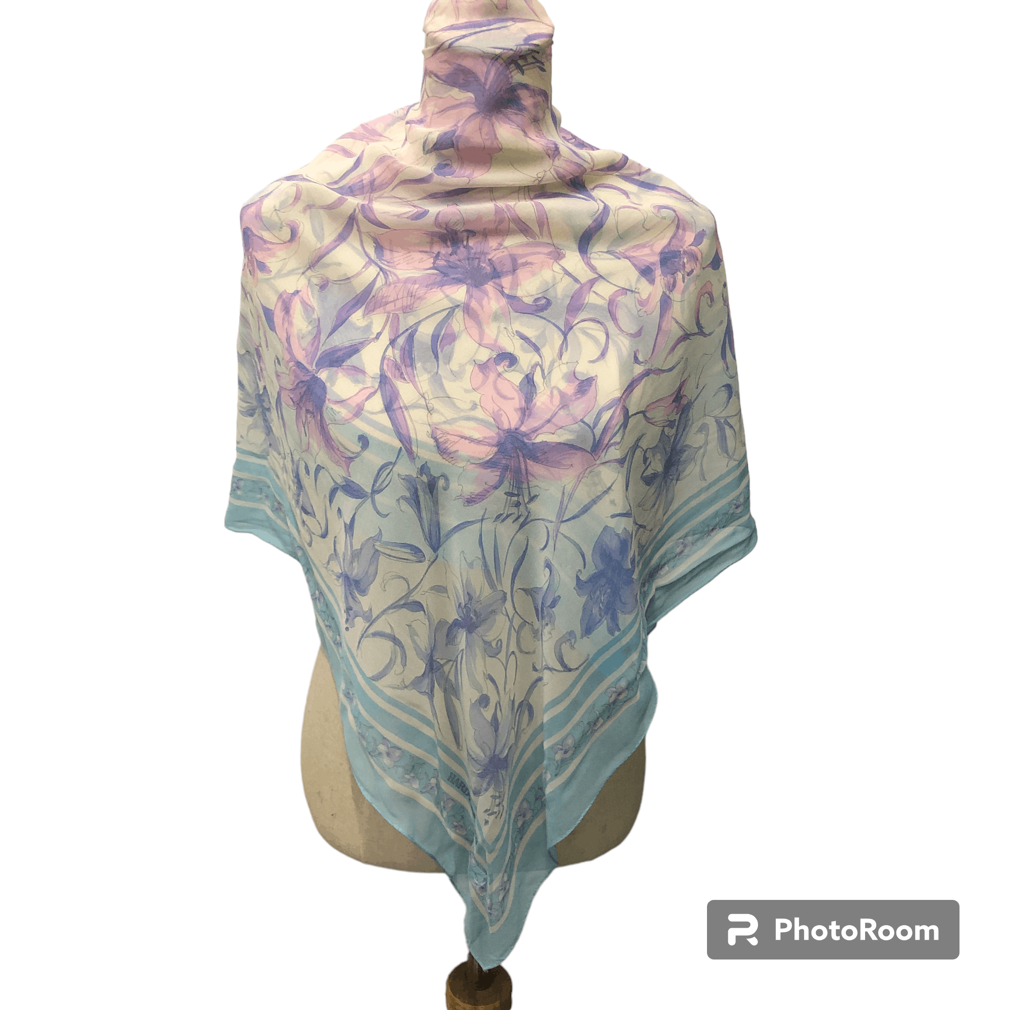 Hardy Amies Hardy Amies Floral Silk Scarf M1010 Size ONE SIZE - 1 Thumbnail