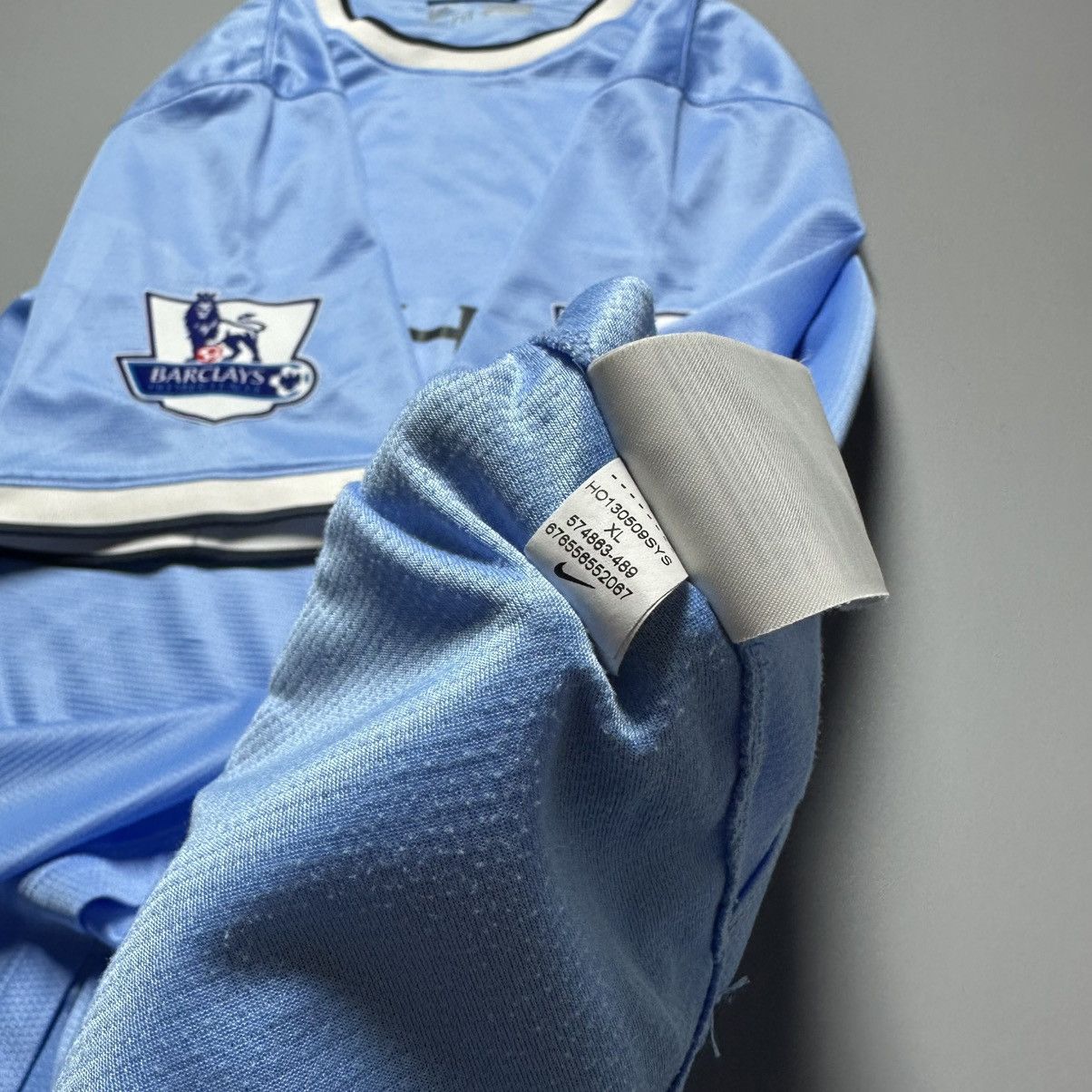 Nike MAN CITY NIKE 2013/2014 FOOTBALL HOME JERSEY #4 KOMPANY Size US XL / EU 56 / 4 - 16 Thumbnail