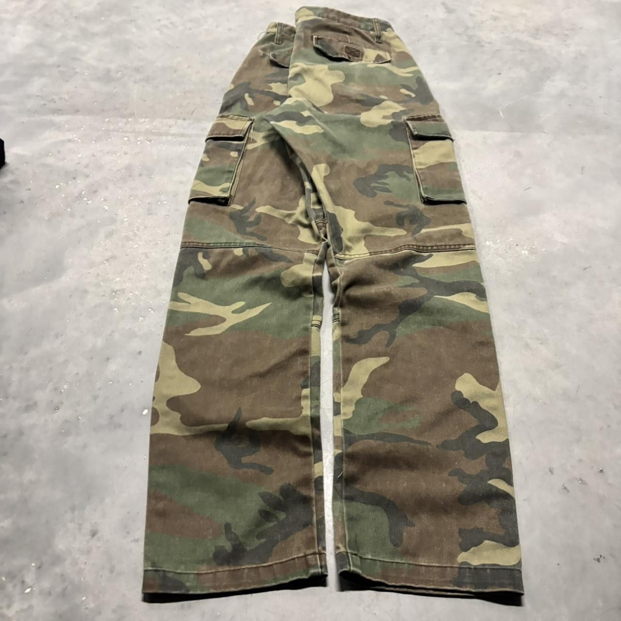 Japanese Brand × Vintage Crazy Vintage Y2K/2000s Grunge Camo Streetwear Cargo Pants! Size US 32 / EU 48 - 4 Thumbnail