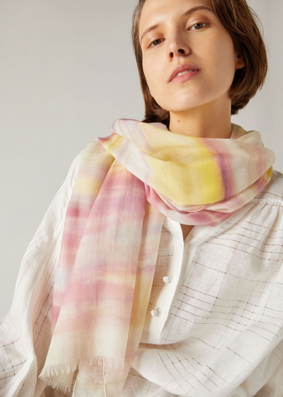 Loro Piana o1srvl11e0624 Size: OS / FAM8707 Sunset Oversized Stole Size ONE SIZE - 1 Thumbnail