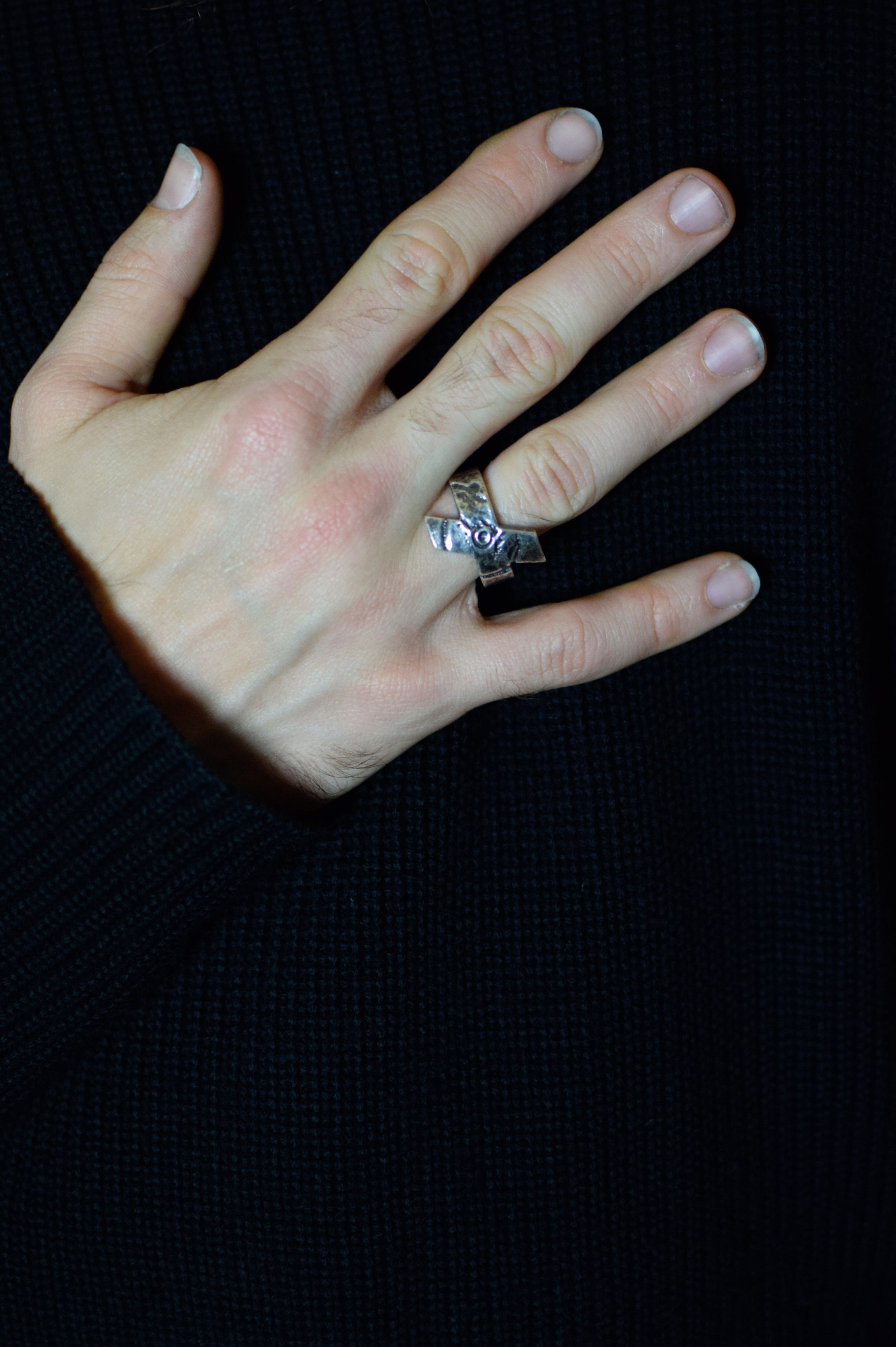 Julius FINAL DROP - Julius SS17 Knives Cross Ring - 577ACU10 Size ONE SIZE - 1 Thumbnail