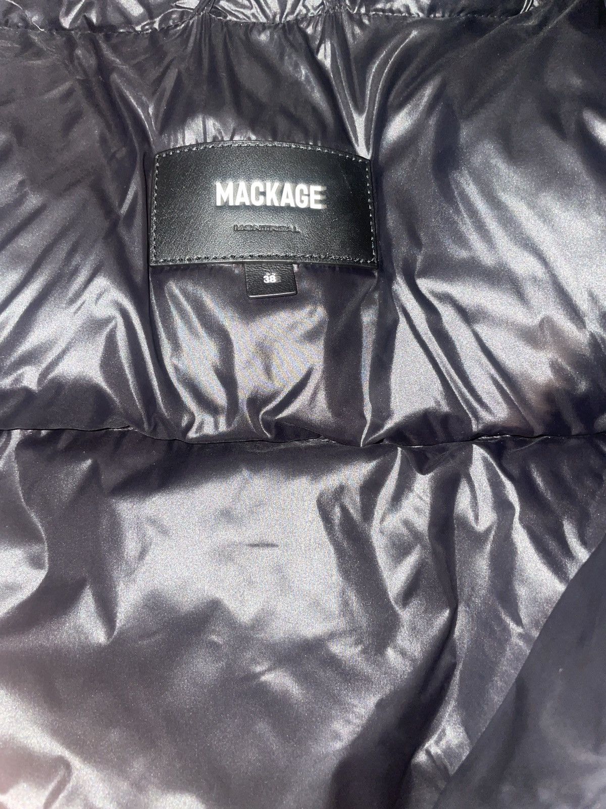 Mackage Mackage bubble vest Size US M / EU 48-50 / 2 - 3 Thumbnail