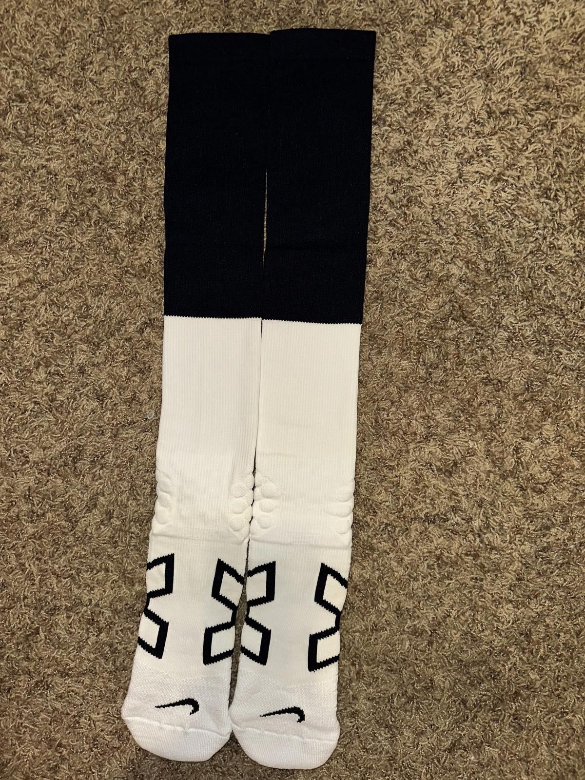 Nike Nike Men’s NFL Team Game Issued Compression Socks Size ONE SIZE - 1 Thumbnail