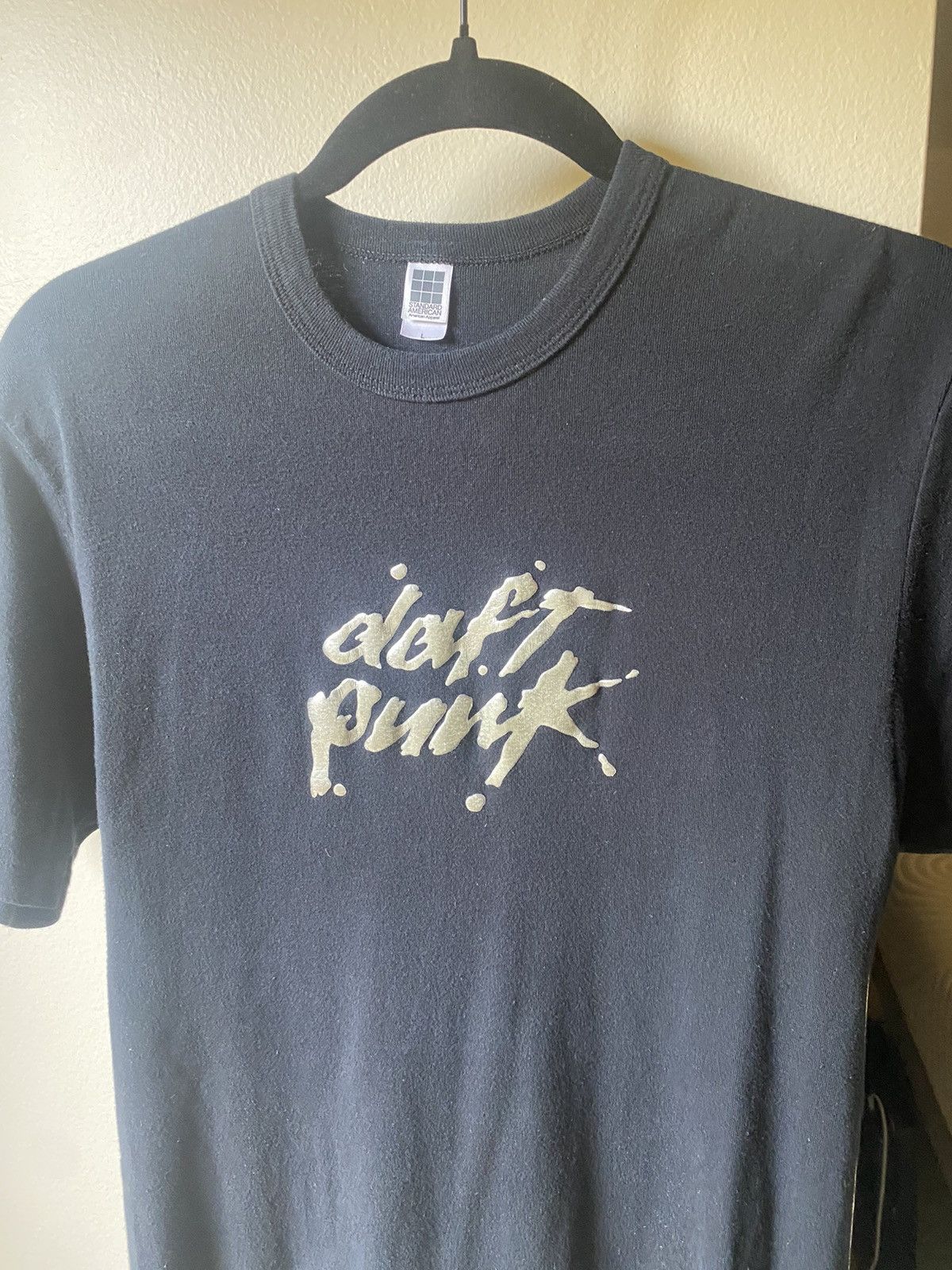 Band Tees Daft Punk Discovery Era Merch Puff Print - Vintage Size US M / EU 48-50 / 2 - 1 Thumbnail