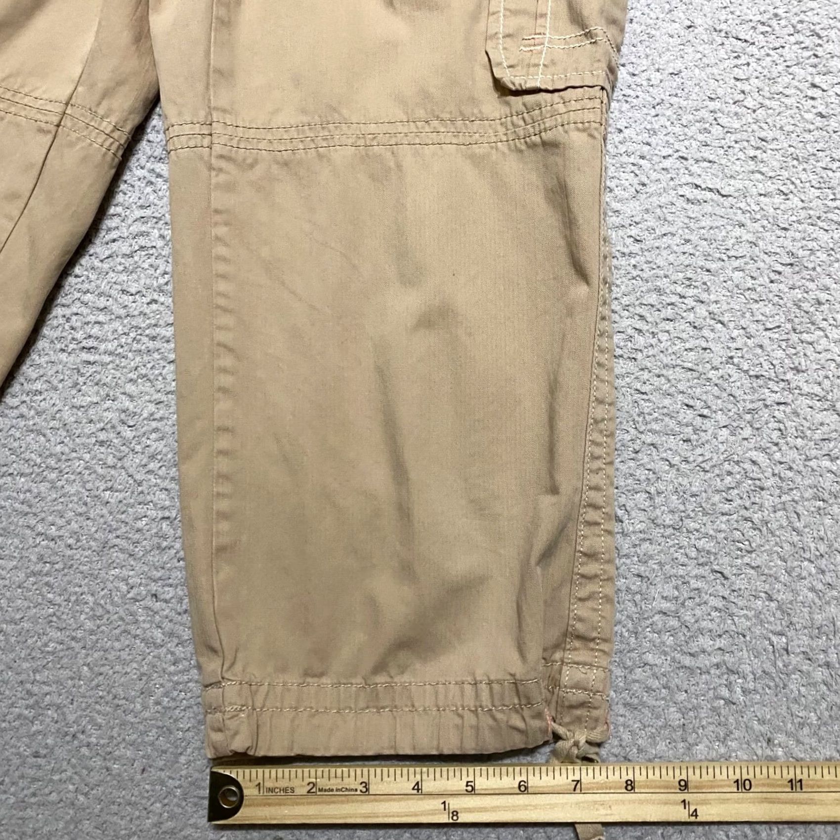 Eddie Bauer Eddie Bauer Pants Womens sz 6 Beige Cargo Capri Hiking Outdoor Walking High Rise Size 28" / US 6 / IT 42 - 4 Thumbnail
