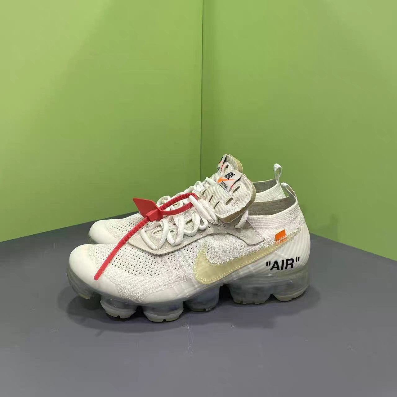 Nike OFF-WHITE × Nike VP Vapormax White Size US 9.5 / EU 42-43 - 1 Thumbnail