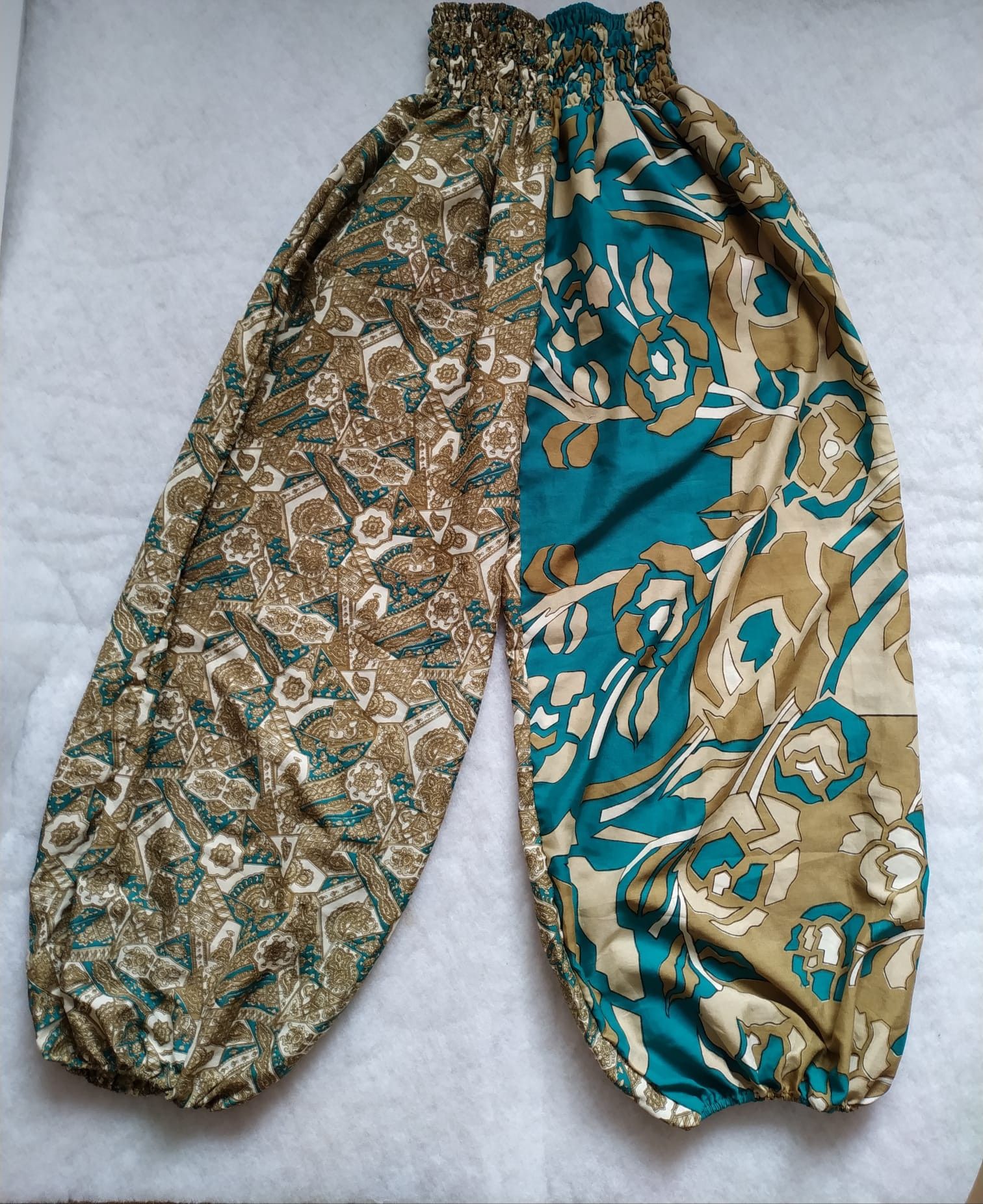 Other Silk Harem alladin pants, wide baggy pants trousers M medium Size 32" / US 10 / IT 46 - 2 Thumbnail