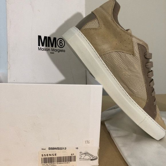 MM6 Unisex MM6 Maison Margiela embossed lowtop sneaker Size US 8 / EU 41 - 2 Thumbnail