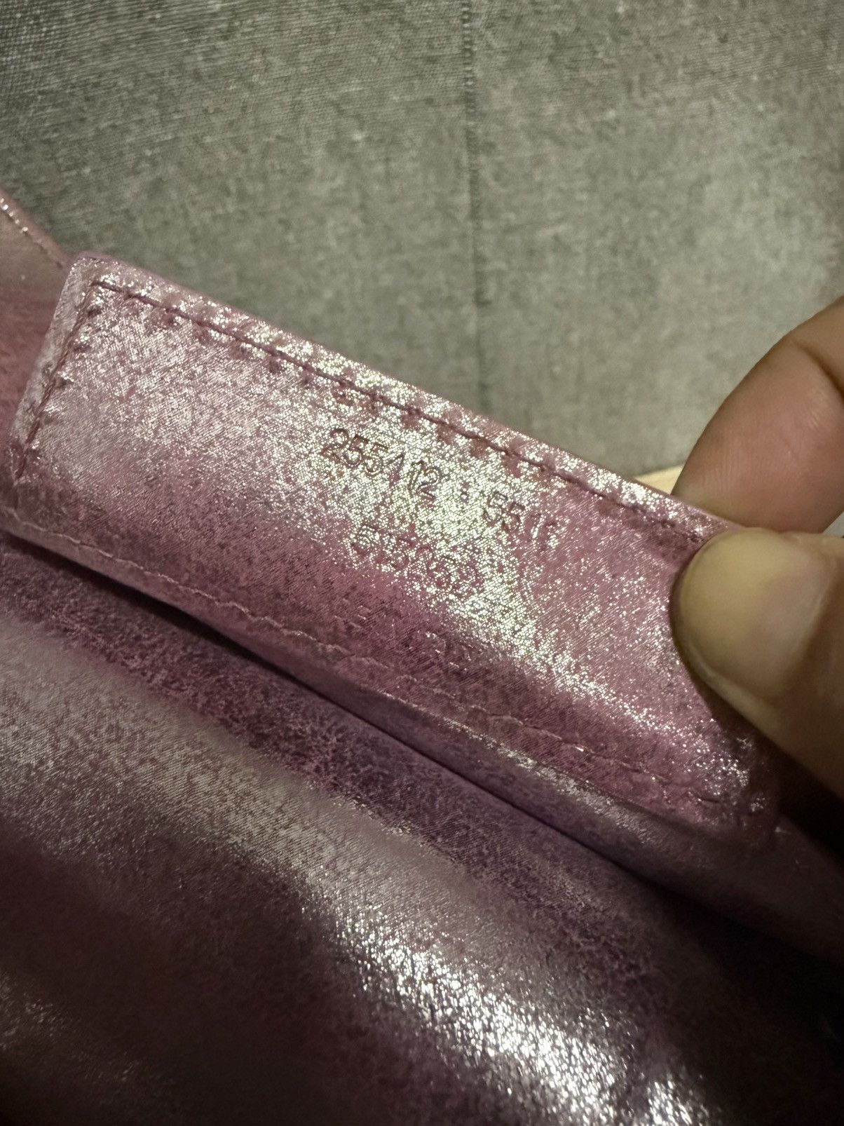 Balenciaga 2010 Balenciaga Metallic Leather Papier A5 Tote in pink Size ONE SIZE - 9 Thumbnail