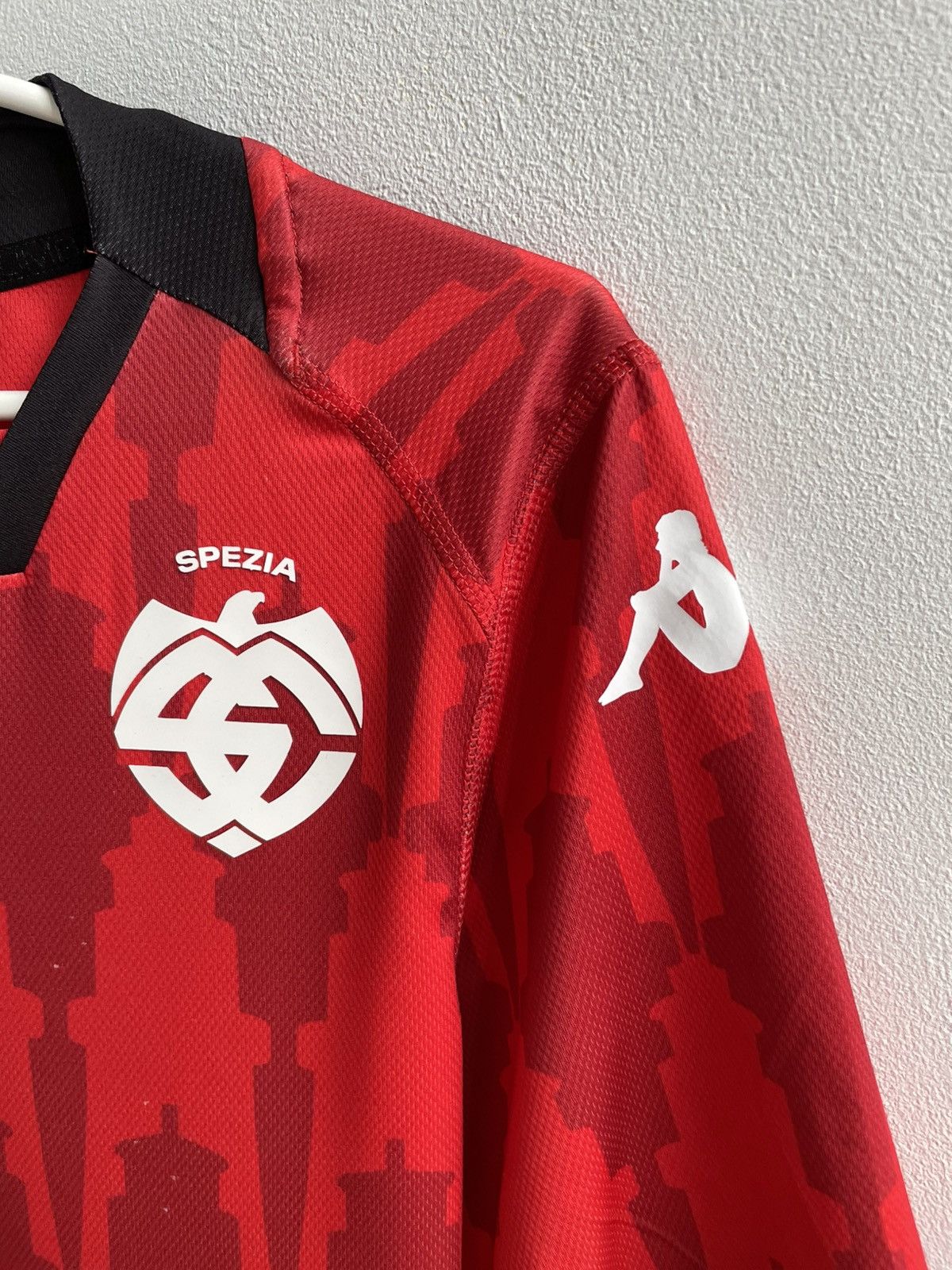 Other Spezia Calcio 2022 2023 Third Football Shirt Soccer Jersey Size US M / EU 48-50 / 2 - 7 Thumbnail