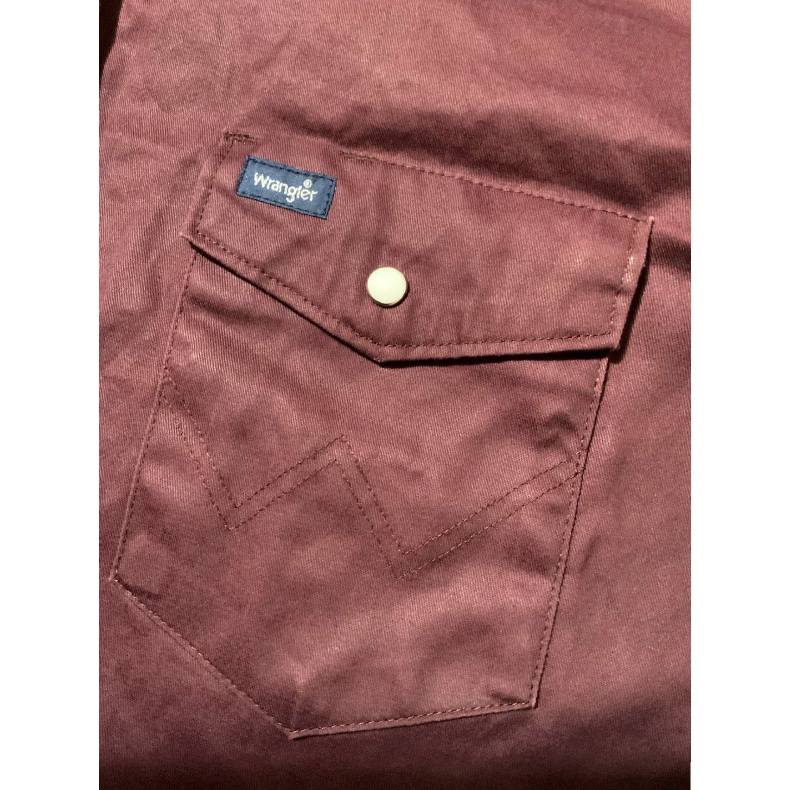 Wrangler VINTAGE Wrangler Brushpopper Pearl Snap Western Cowboy Maroon Button Shirt Sz.LG Size US L / EU 52-54 / 3 - 5 Thumbnail