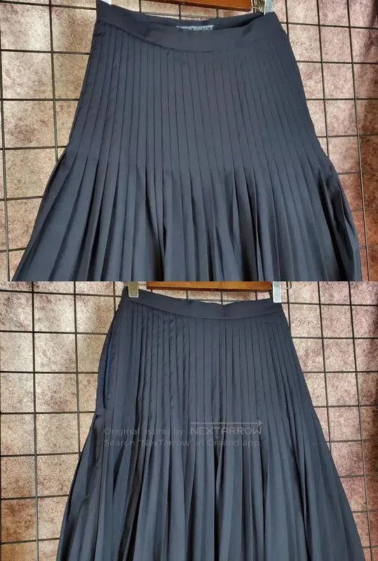 Givenchy Givenchy Pleated Wool Midi Skirt for Women . Size 23" - 3 Thumbnail