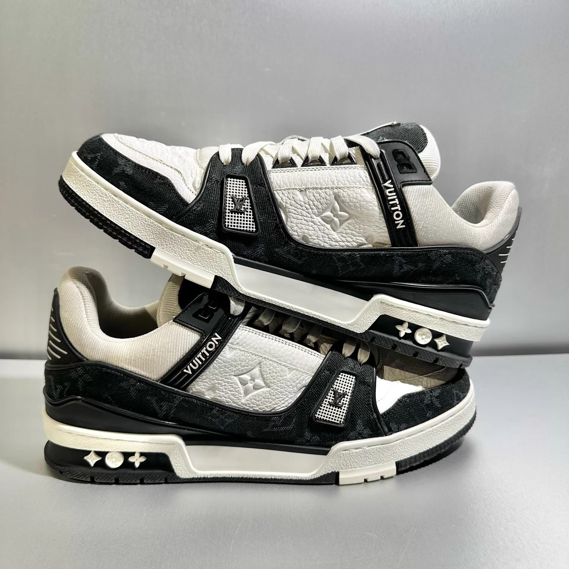 Louis Vuitton LV Trainer Black/White Denim US8.5/42.5 Barely Used Size US 9.5 / EU 42-43 - 3 Thumbnail