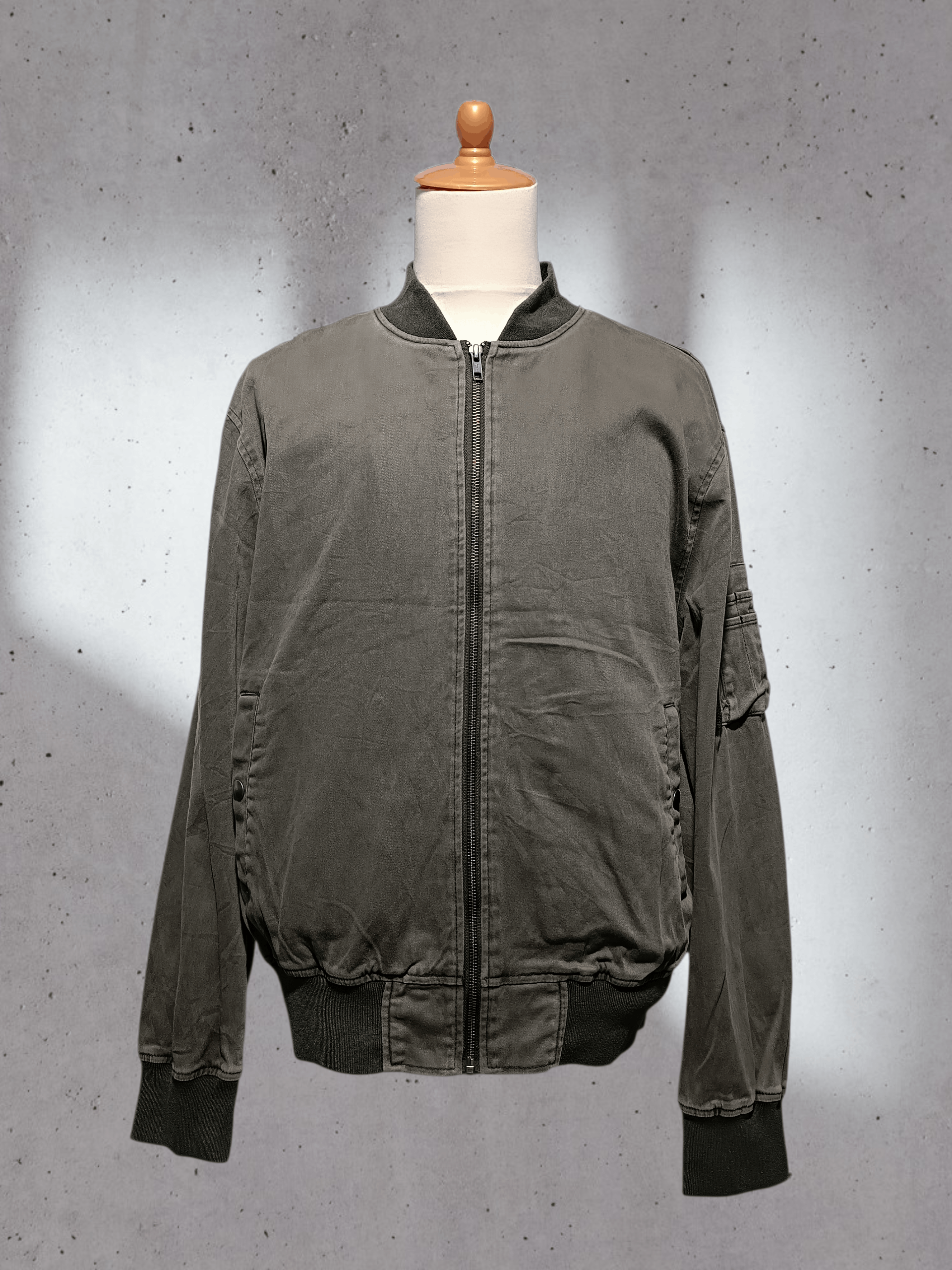 Japanese Brand Rag Machine Bomber Hoodie MA-1 Military Style Size US M / EU 48-50 / 2 - 2 Thumbnail