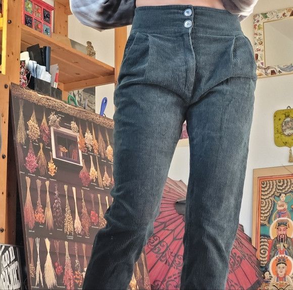 Other Allison Wonderland Green High Waist Corduroy Pants - Size 2 Size 26" / US 2 / IT 38 - 1 Thumbnail