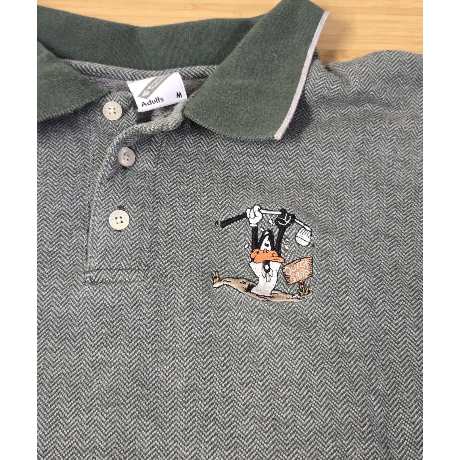 Vintage VINTAGE Daffy Duck Polo Shirt Mens M Golf 90s Warner Bros Studio Store Gray Short Sleeve Collared 100% Cotton Herringbone Size US M / EU 48-50 / 2 - 2 Thumbnail
