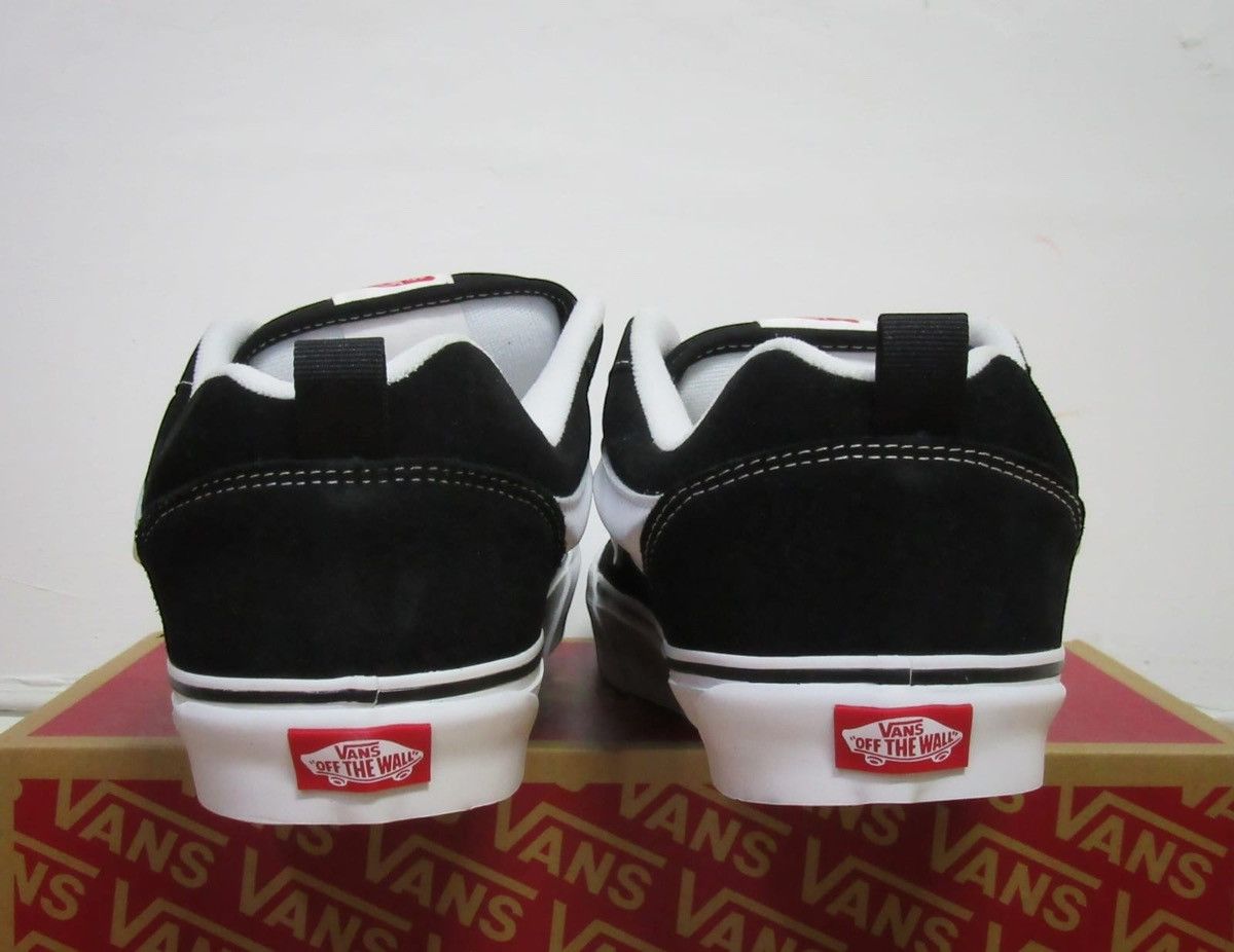 Vans VANS Knu Skool sneakers, size EU 42-US 9 Size US 9 / EU 42 - 3 Thumbnail