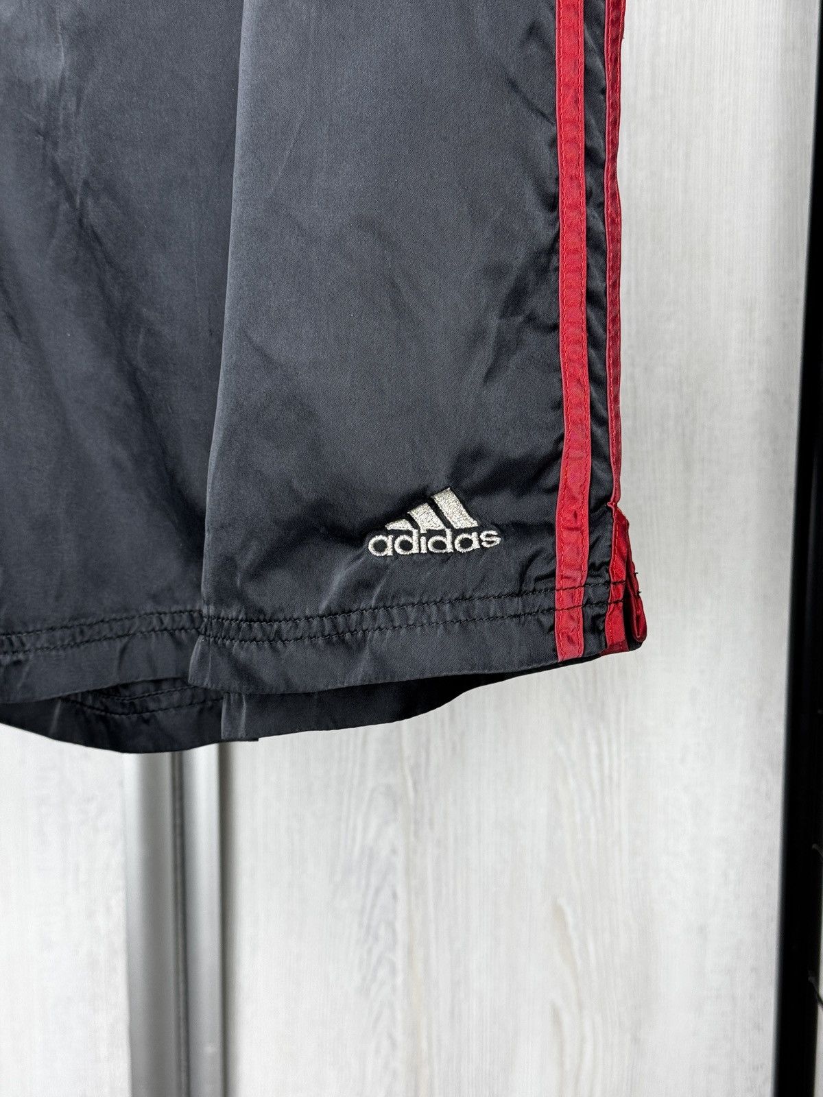 Adidas Adidas AC Milan vintage 1999 soccer shorts football Size US 38 / EU 54 - 3 Thumbnail