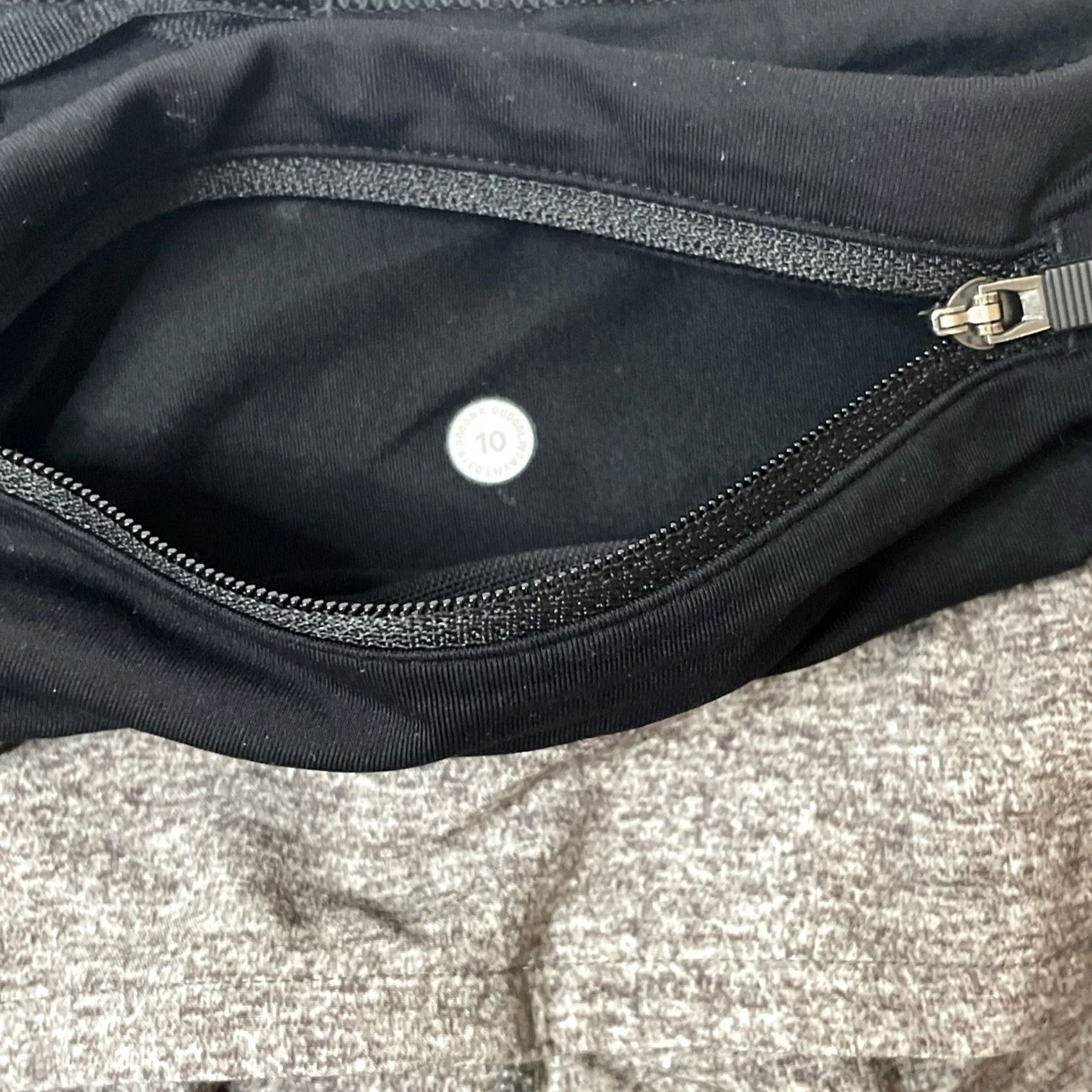 Lululemon Lululemon Speed Up Short 2.5" Women Size 10 Tall Multicolor Heather Lux Black Size 32" / US 10 / IT 46 - 6 Thumbnail