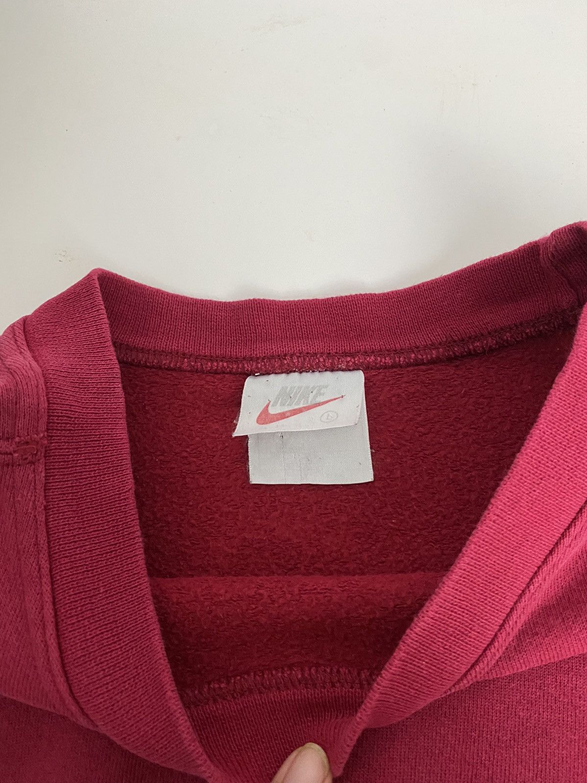 Nike Vintage 90s Nike Swoosh Cherry Red Size US L / EU 52-54 / 3 - 8 Thumbnail