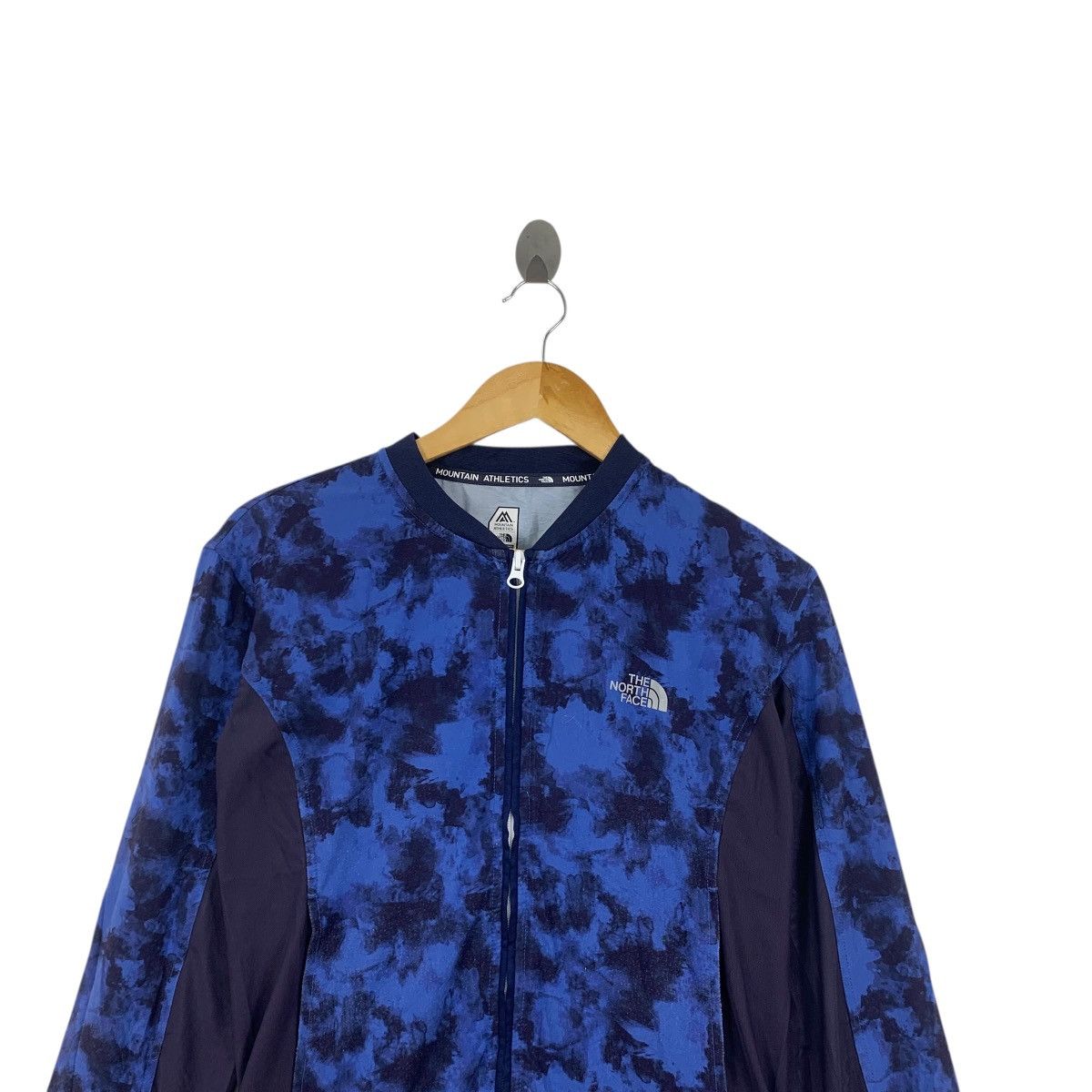 The North Face THE NORTH FACE Mountain Athletics Collection Water Repellent Size M / US 6-8 / IT 42-44 - 2 Thumbnail