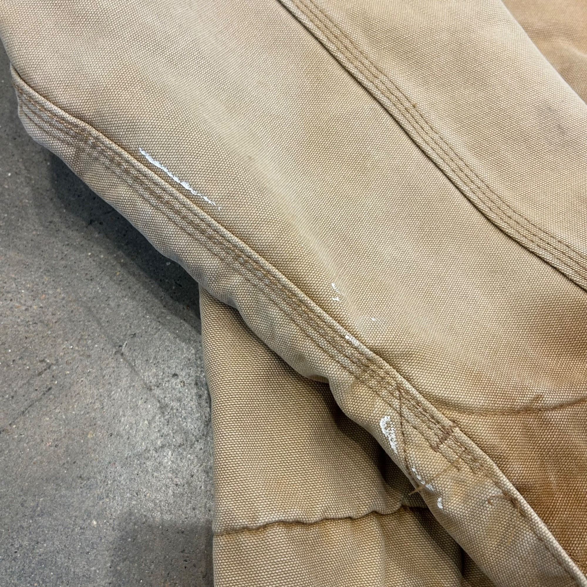 Carhartt Carhartt Beige Canvas Detroit Jacket L Tall Made In USA Dist Size US L / EU 52-54 / 3 - 8 Thumbnail