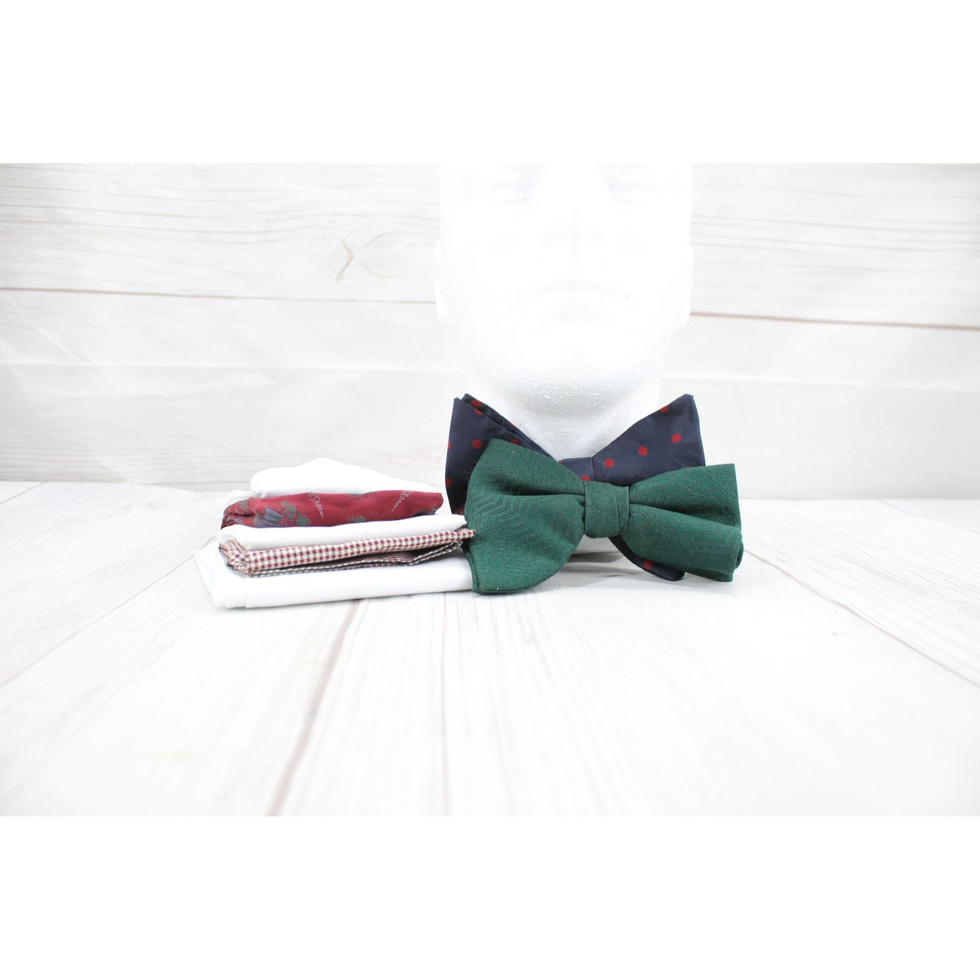 Other Set of 7 Men's Multicolor Bow Ties Pocket Handkerchiefs Size ONE SIZE - 5 Thumbnail