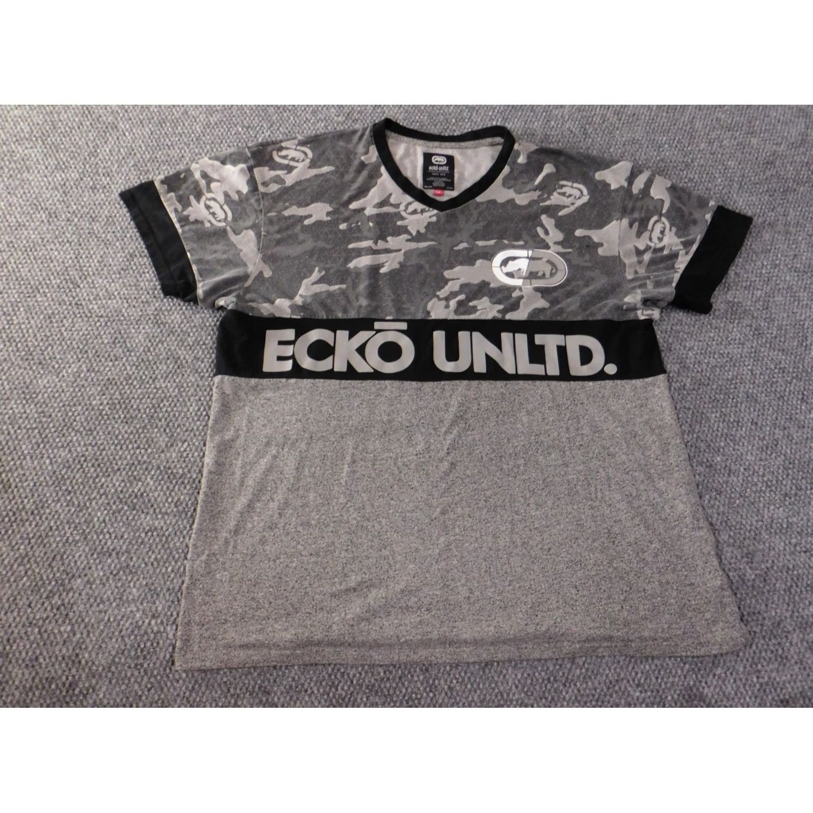 Ecko Unltd. Ecko Unltd Shirt 2XL Gray V-Neck Camouflage Logo Hip Hop Short Sleeve Vintage No Size US XXL / EU 58 / 5 - 2 Thumbnail