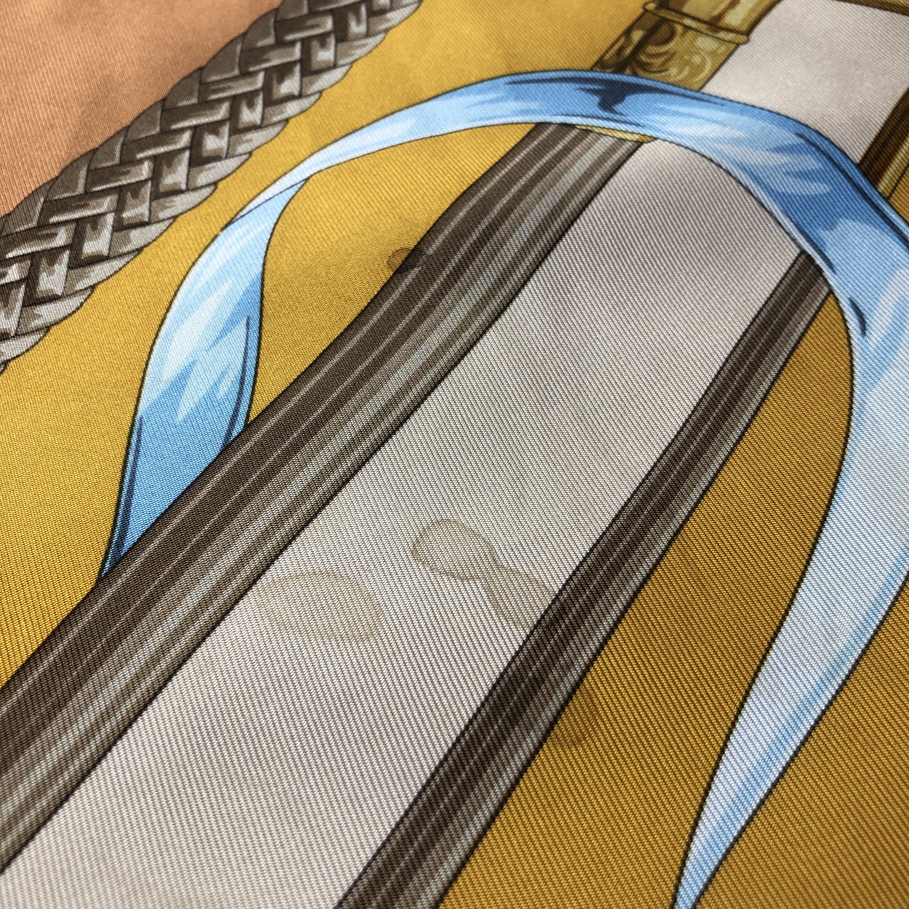 Trussardi Vintage Trussardi Luxury Baroque Silk Scarf M936 Size ONE SIZE - 14 Thumbnail